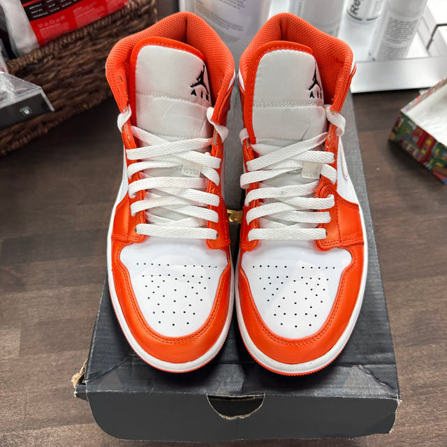 (GS) Metallic Orange Jordan 1 Mid (USED)
