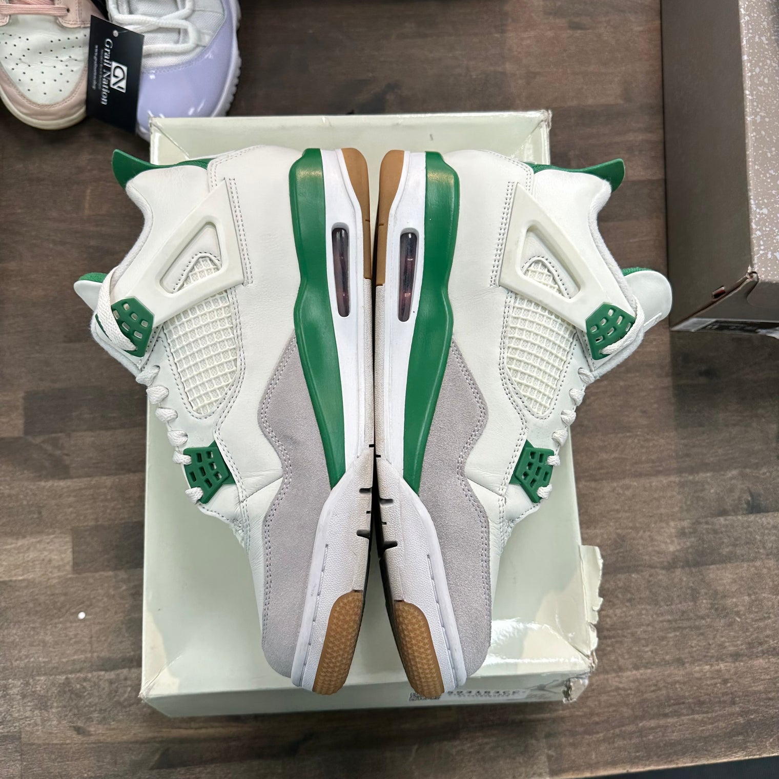 Pine Green SB Jordan 4 Retro (USED)