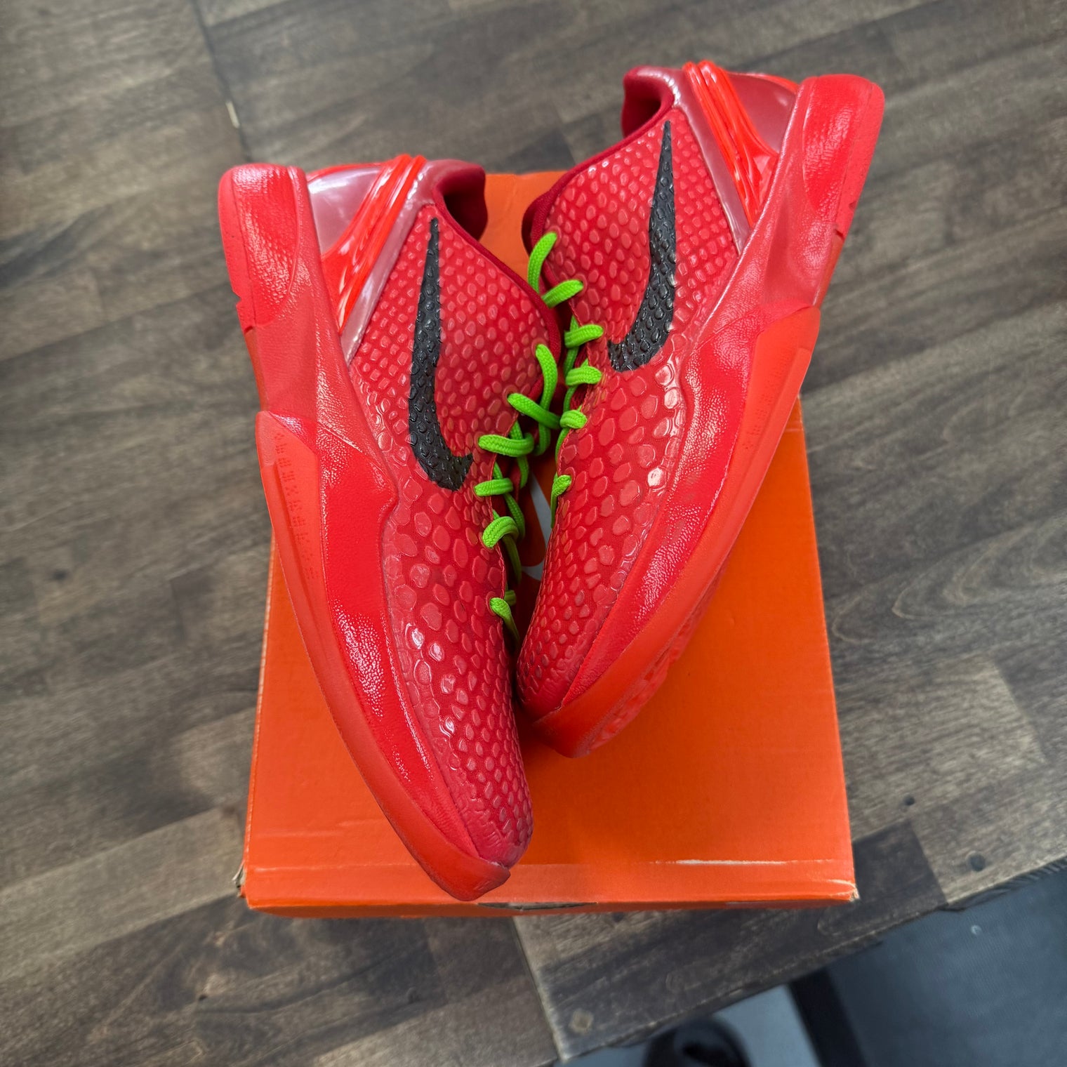 (GS) Reverse Grinch Kobe 6 Protro (USED)