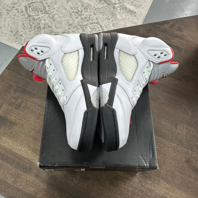 Fire Red Jordan 5 (Lightly Worn)
