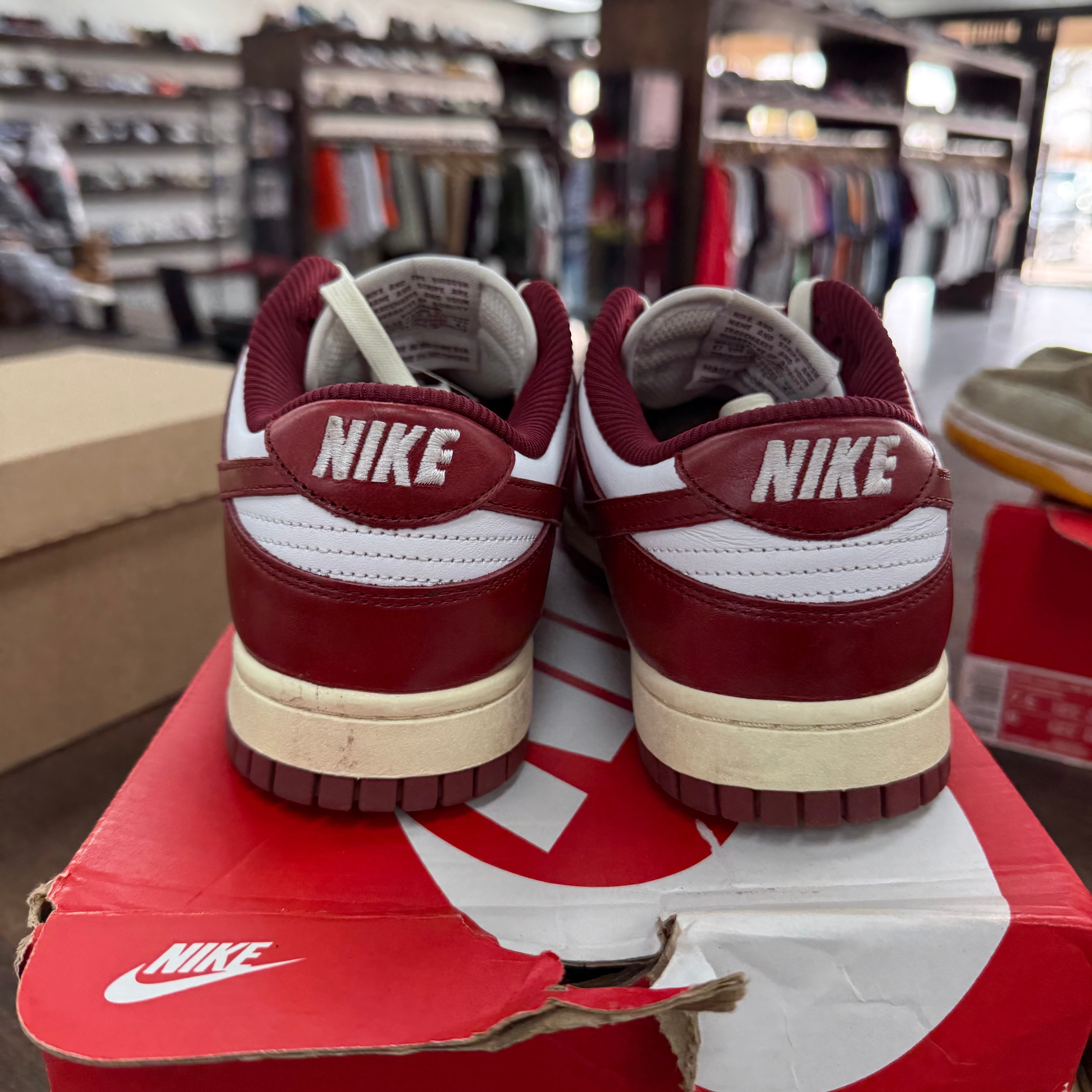 Nike Vintage Red Nike Dunk Low (W) (USED) Size 7.5 (Pre-Owned) - Image 4