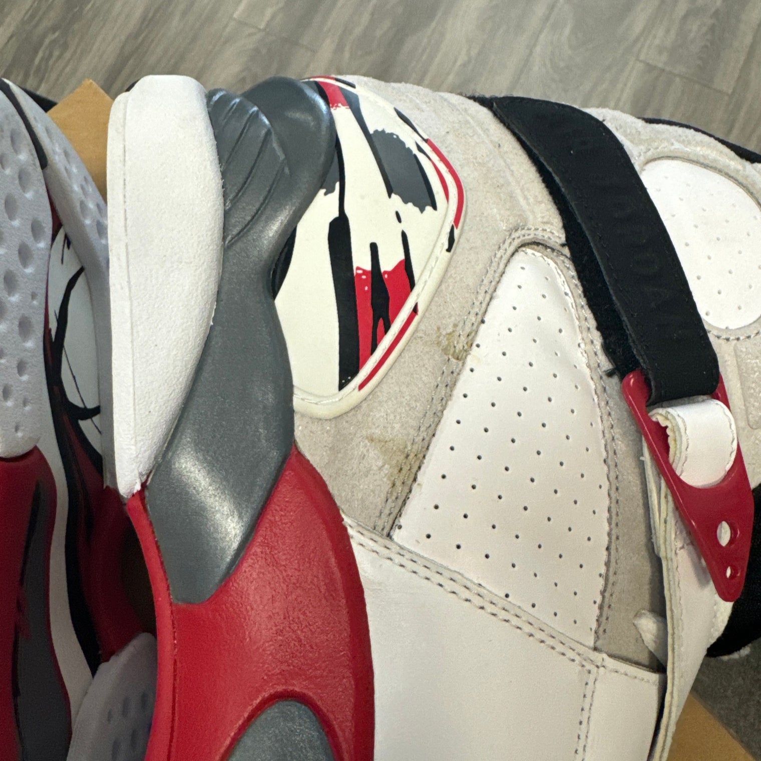 Jordan 8 Bugs Bunny 2013 (No Box)