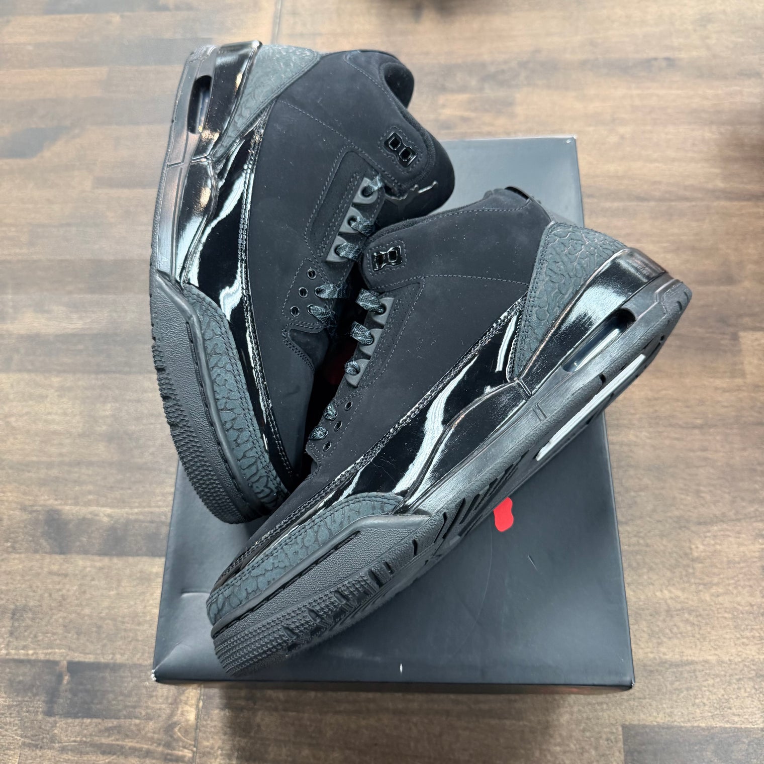 Black Cat Jordan 3 Retro (2025) (Lightly Worn)