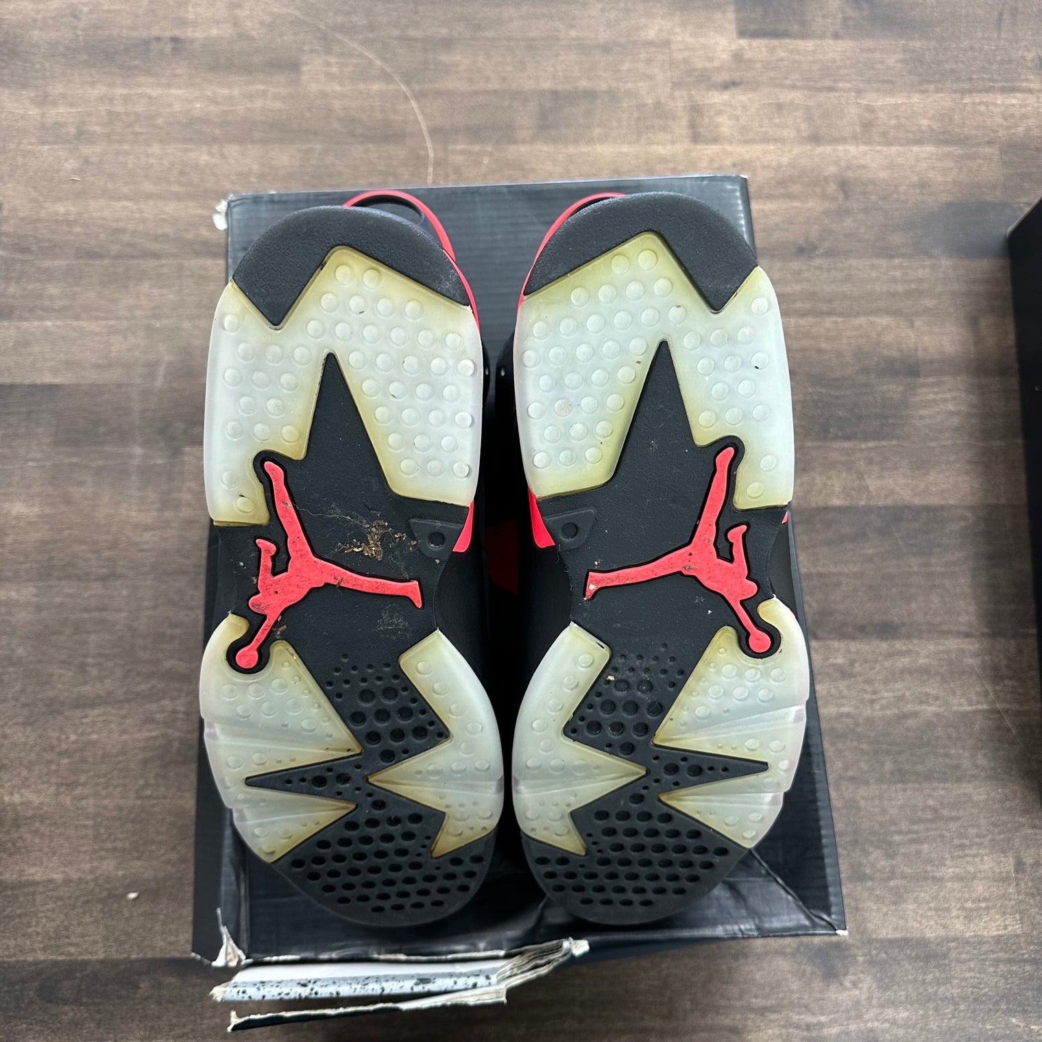 Jordan 6 Retro Infrared Black (2014) (US 8) (USED, Damaged Box)