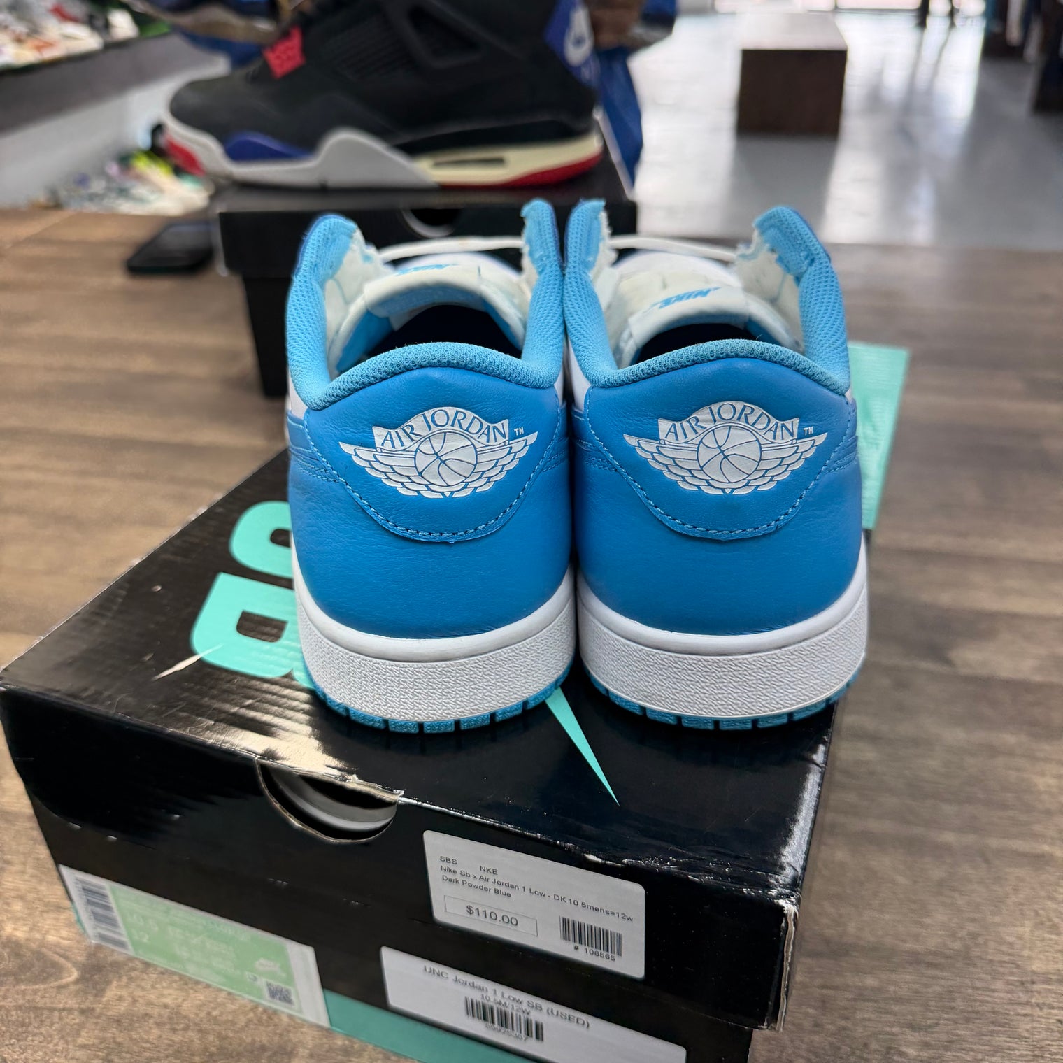 UNC Jordan 1 Low SB (USED)