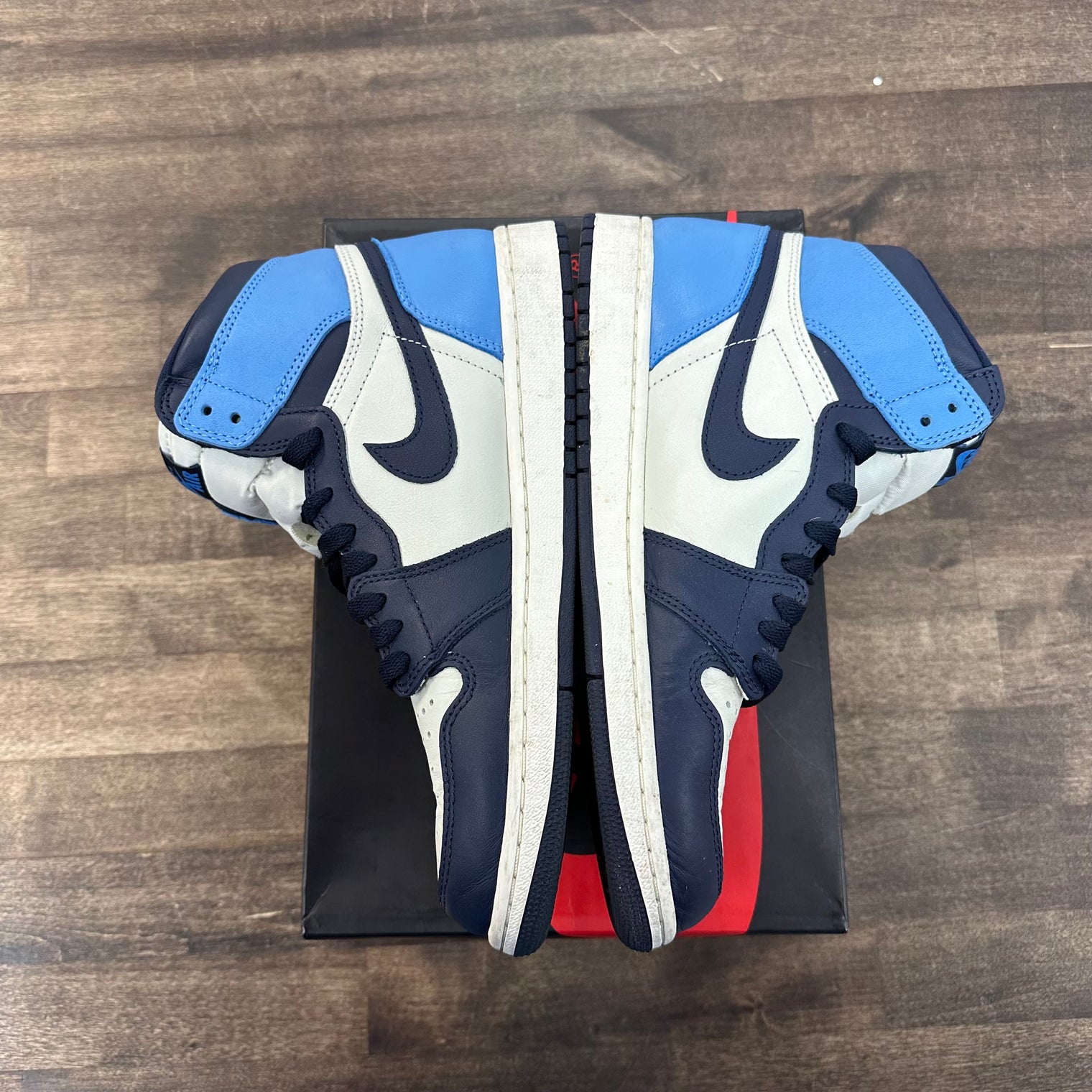 Obsidian Jordan 1 High Retro (USED)