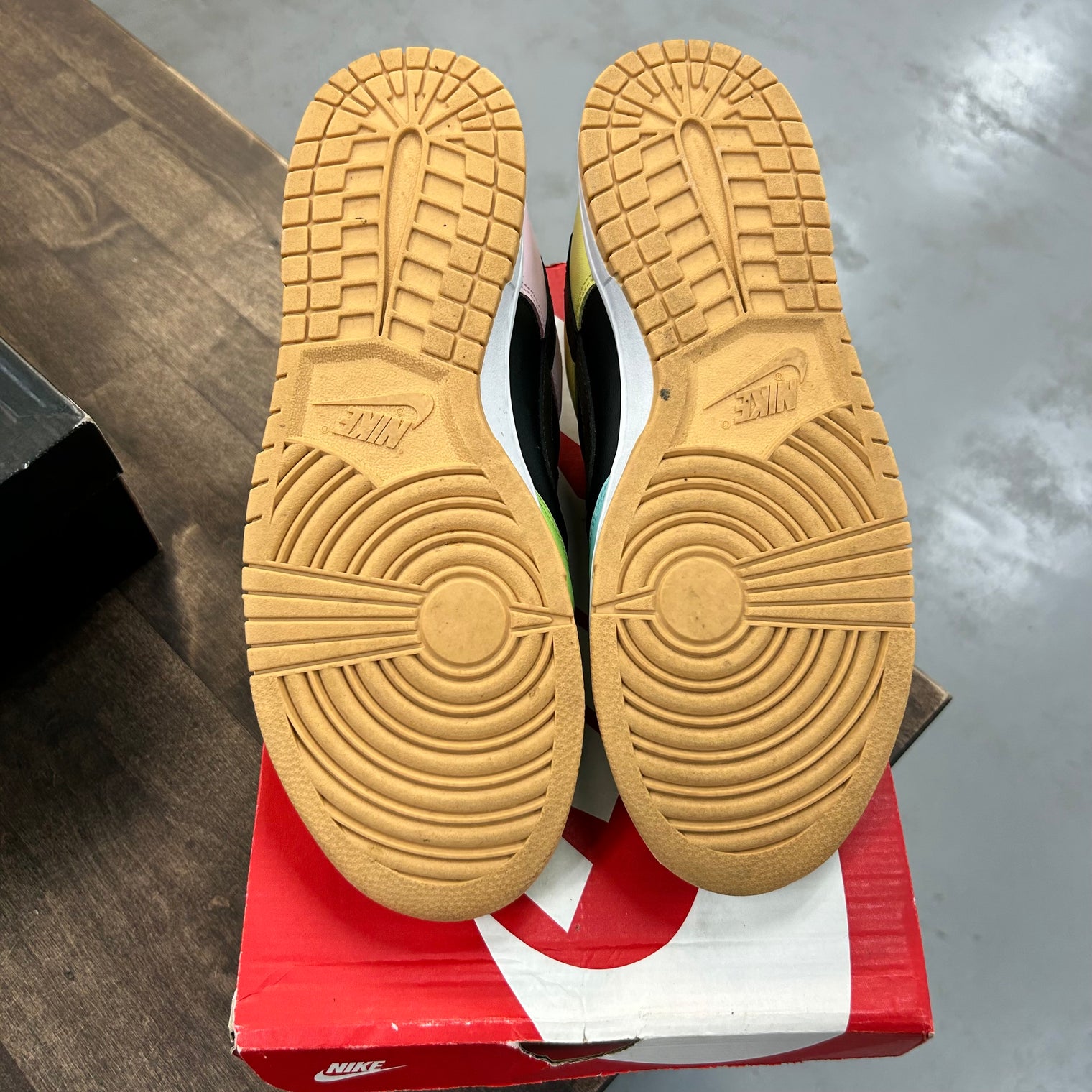 Free .99 Dunk Low (Used, Replacement Box)