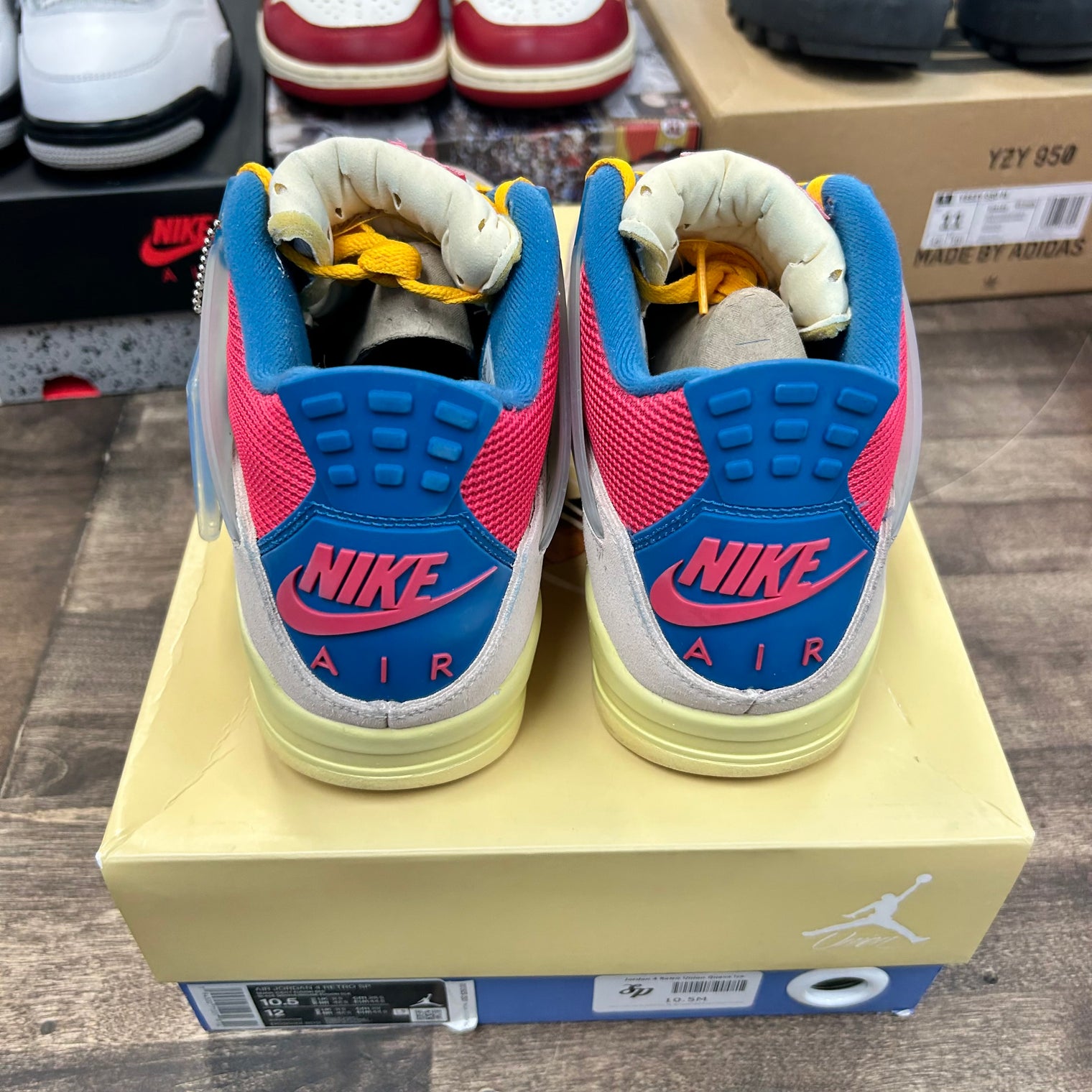 Union Guava Ice Jordan 4 Retro (USED)