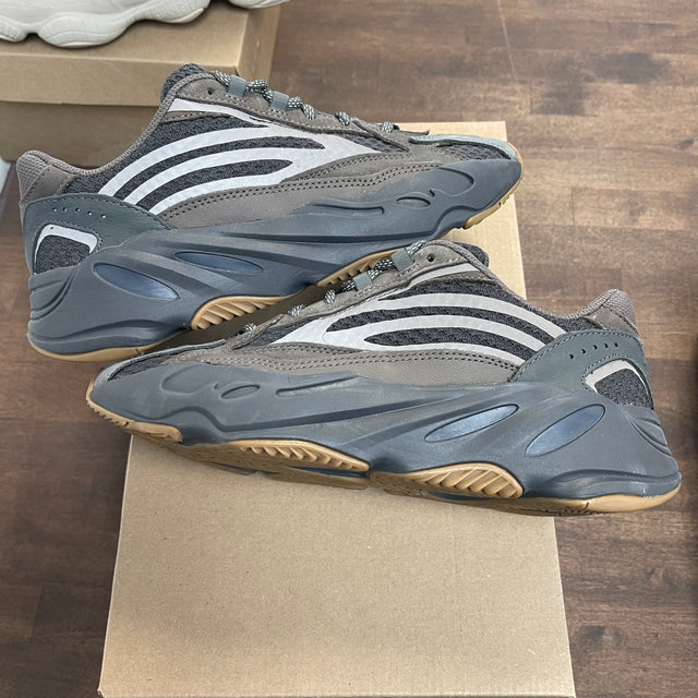 Geode Yeezy 700 (USED, No Box)