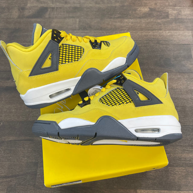 (GS) Lightning Jordan 4 (USED)