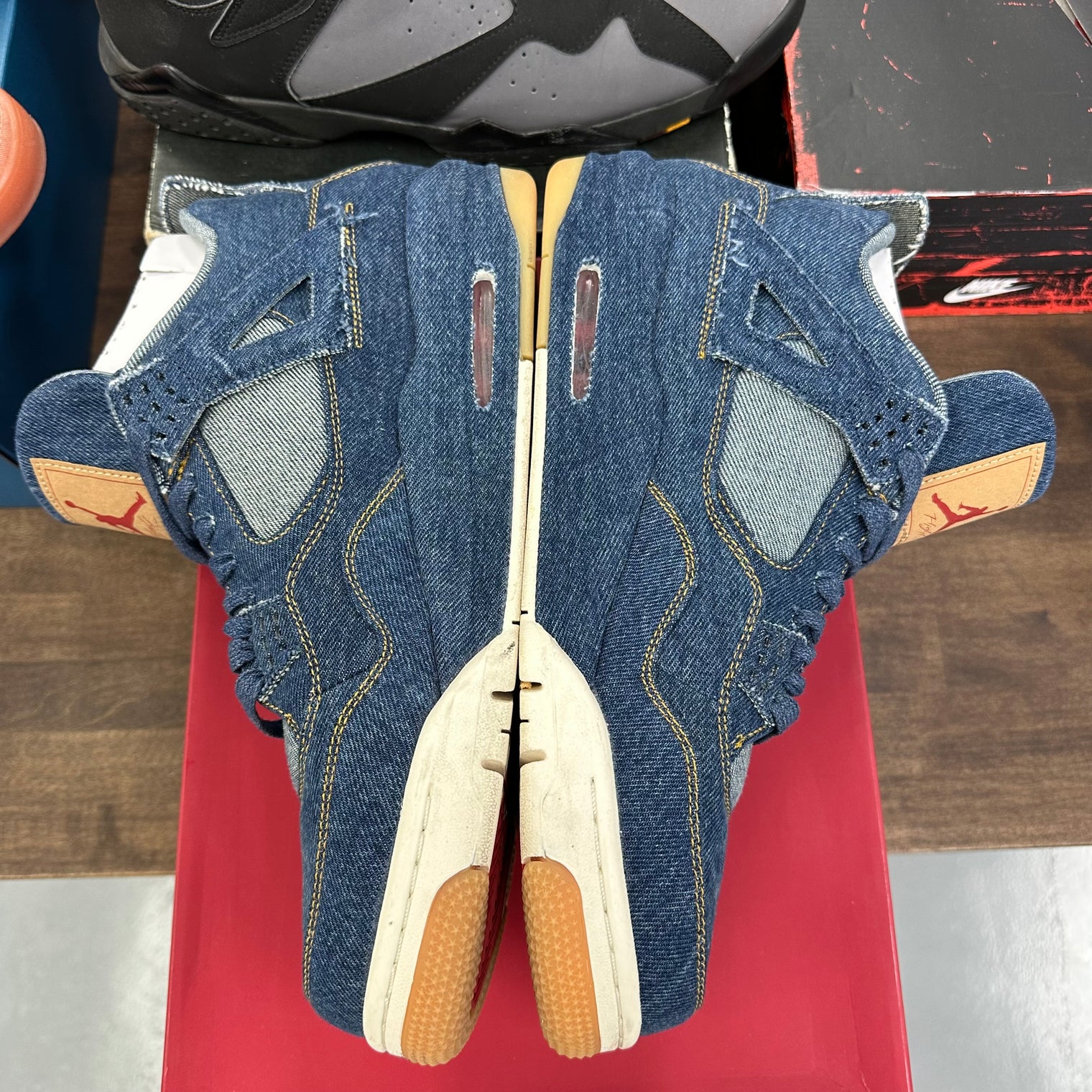 Levi's Denim Jordan 4 Retro (Tag With Levi's Logo) (USED)