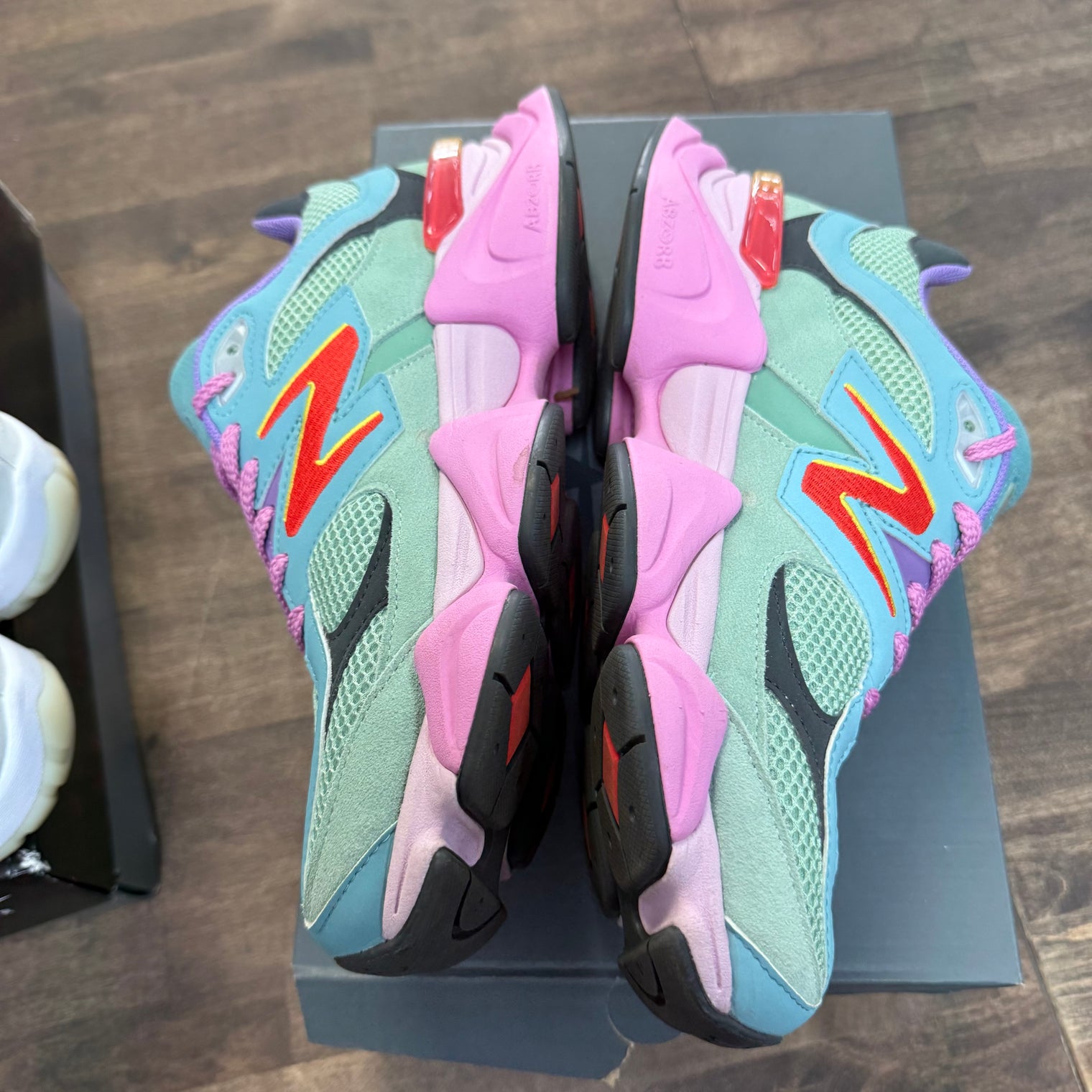 Warped Multi-Color New Balance 9060 (USED)