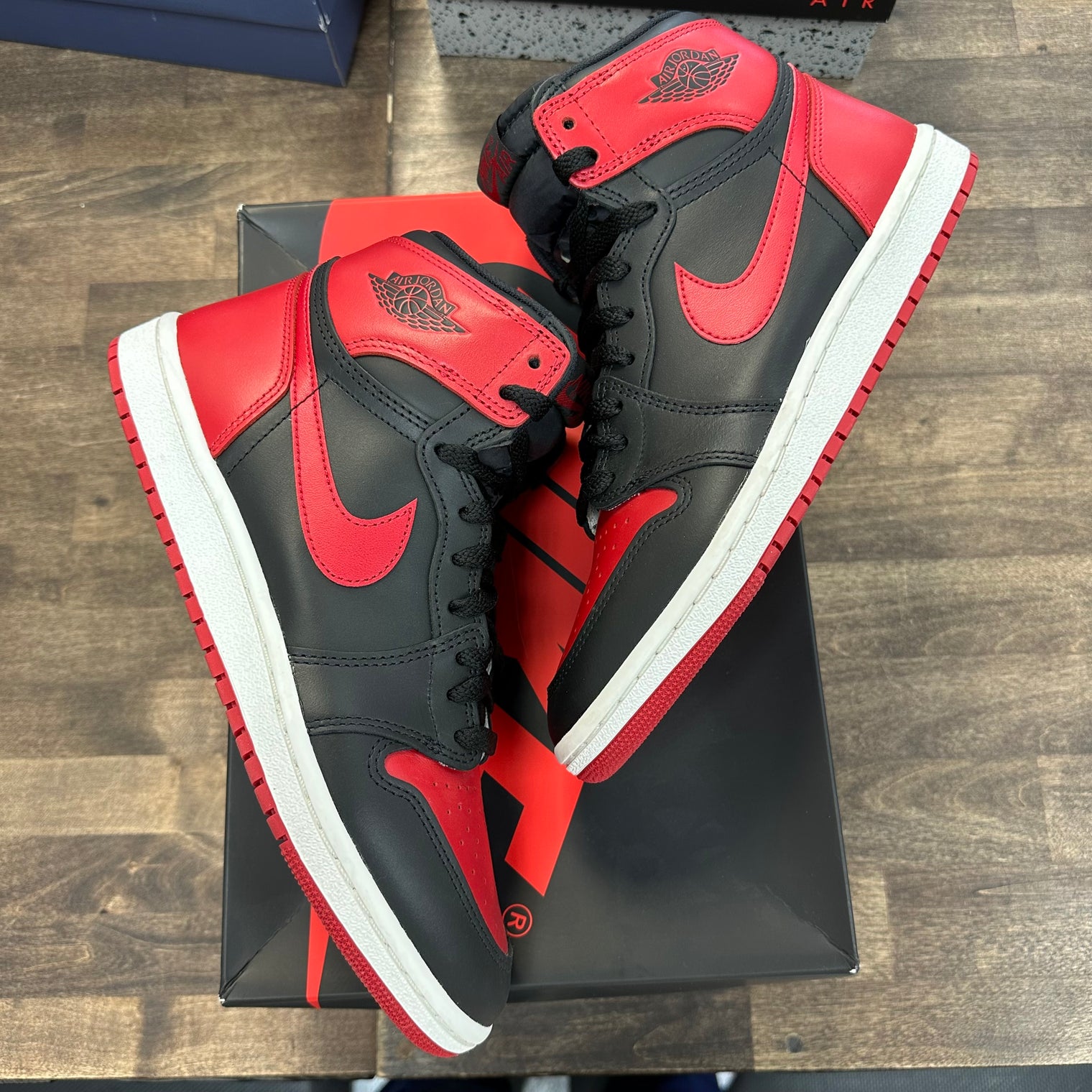 Bred Jordan 1 High 85 (2025) (USED)