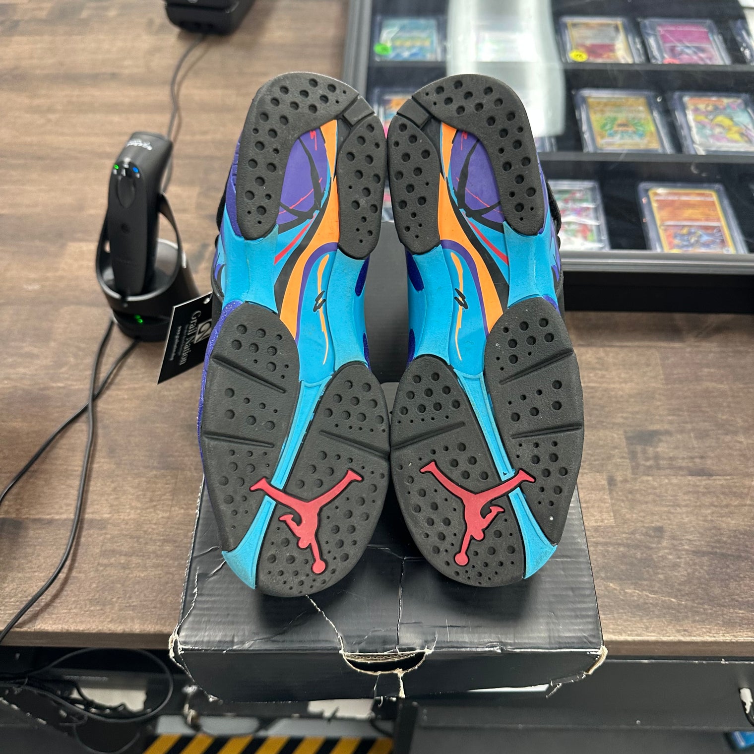 Aqua Jordan 8 Retro GS (Used, Replacement Box)