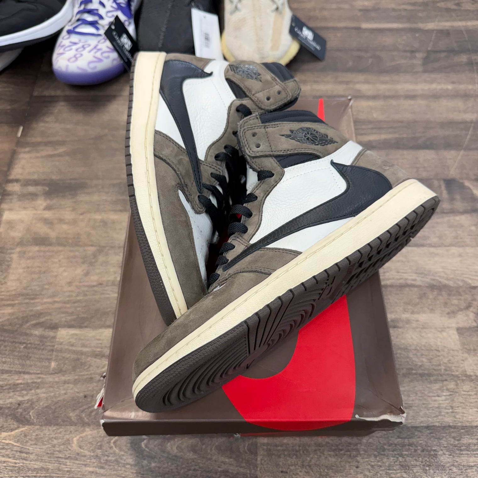 Travis Scott Mocha Jordan 1 High (USED)