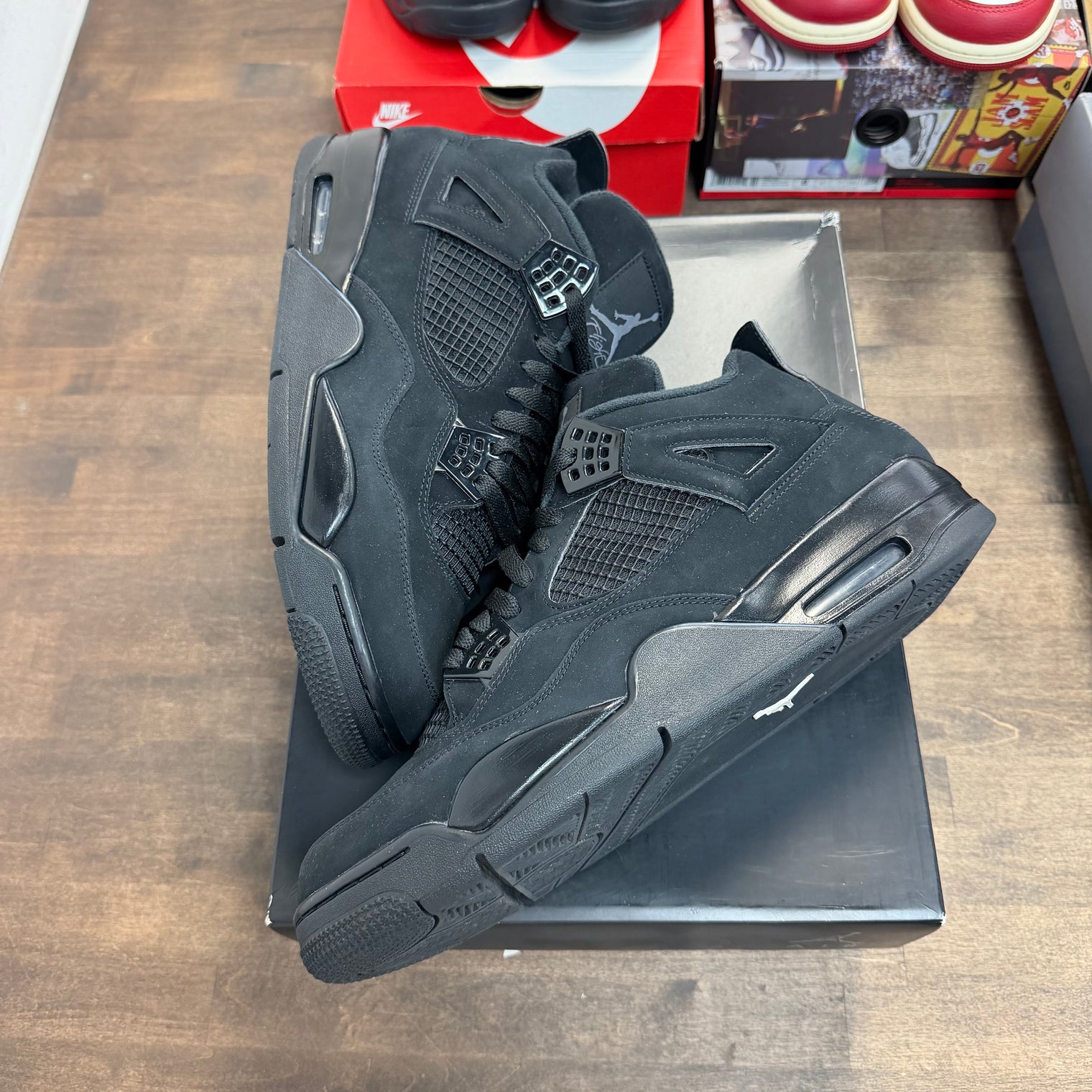 Black Cat Jordan 4 Retro (2020) (Lightly Worn)
