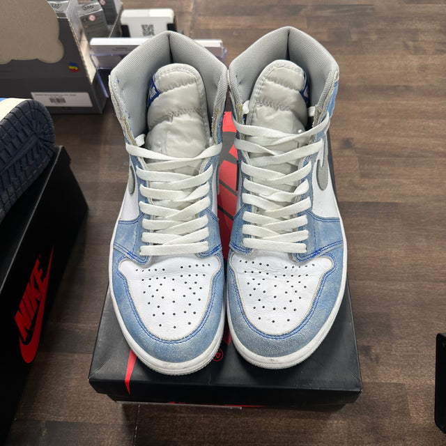 Hyper Royal Jordan 1 High (USED)