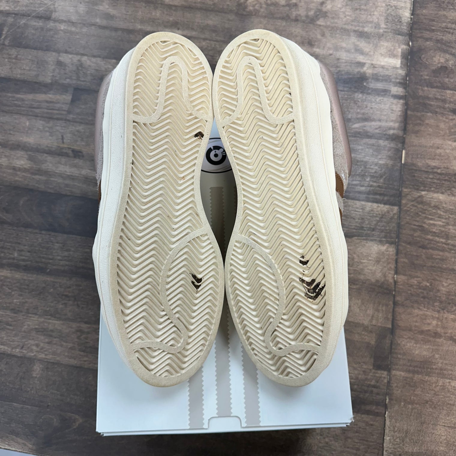 Bad Bunny Chalky Brown adidas Campus Light (USED)
