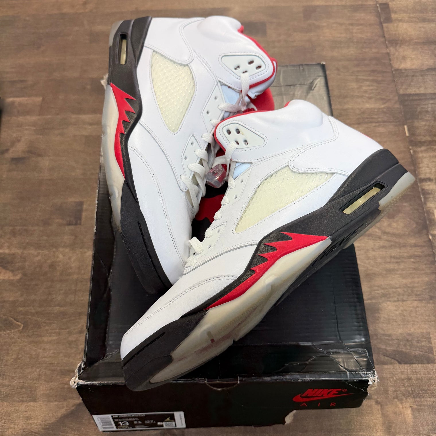 Fire Red Silver Tongue Jordan 5 Retro (2020) (USED)
