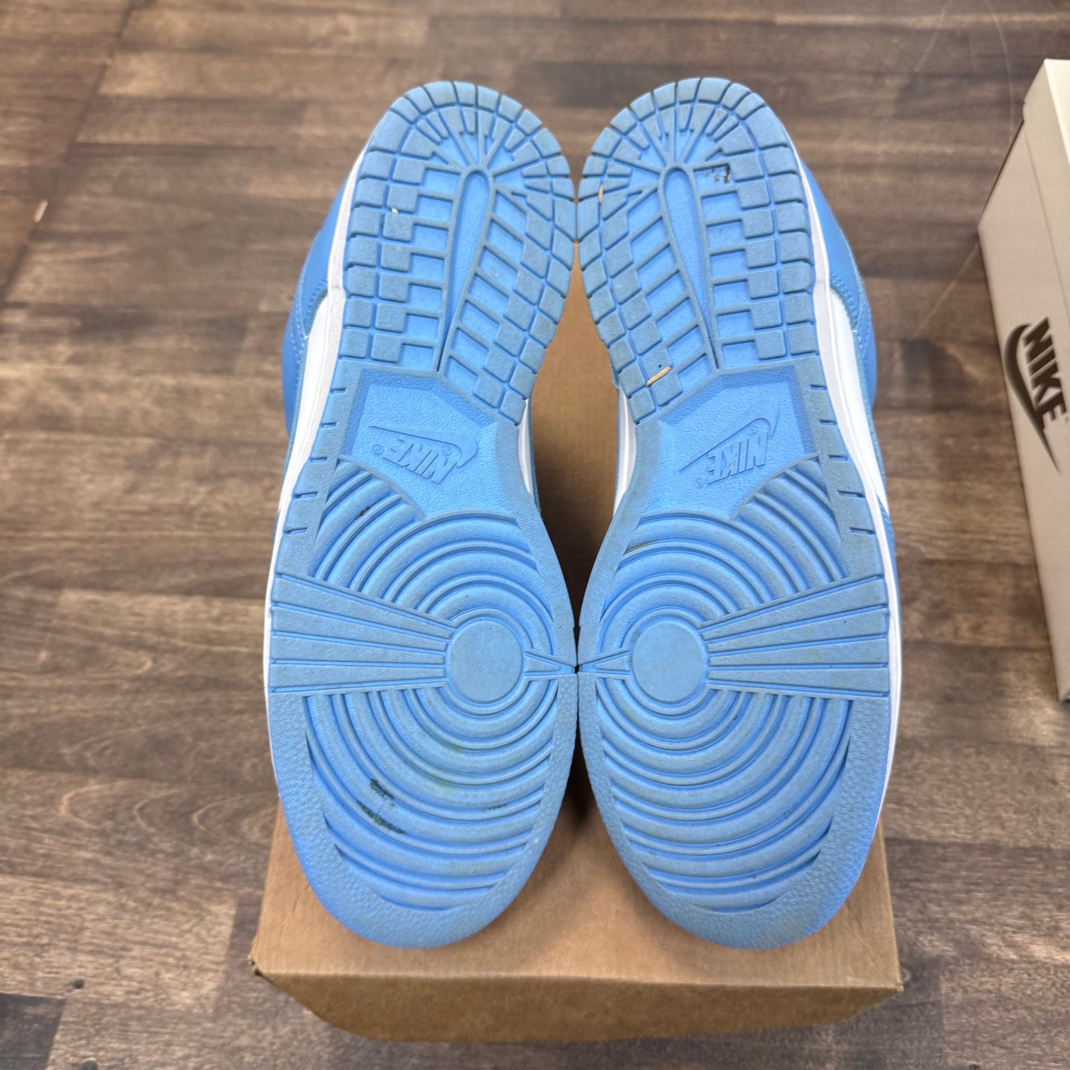 UNC Dunk Low (USED, No Box)