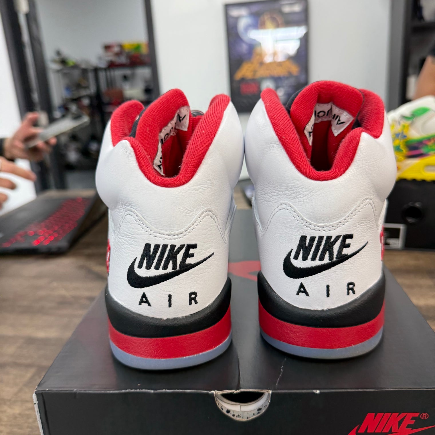 Fire Red Black Tongue Jordan 5 Retro (2025) (USED)