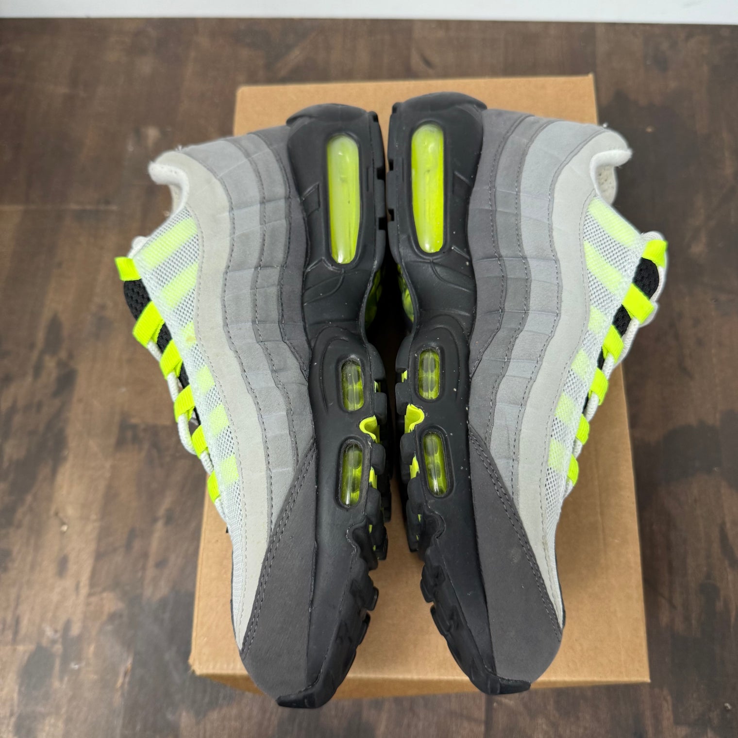 Neon 95 Air Max 95 OG (USED, No Box)