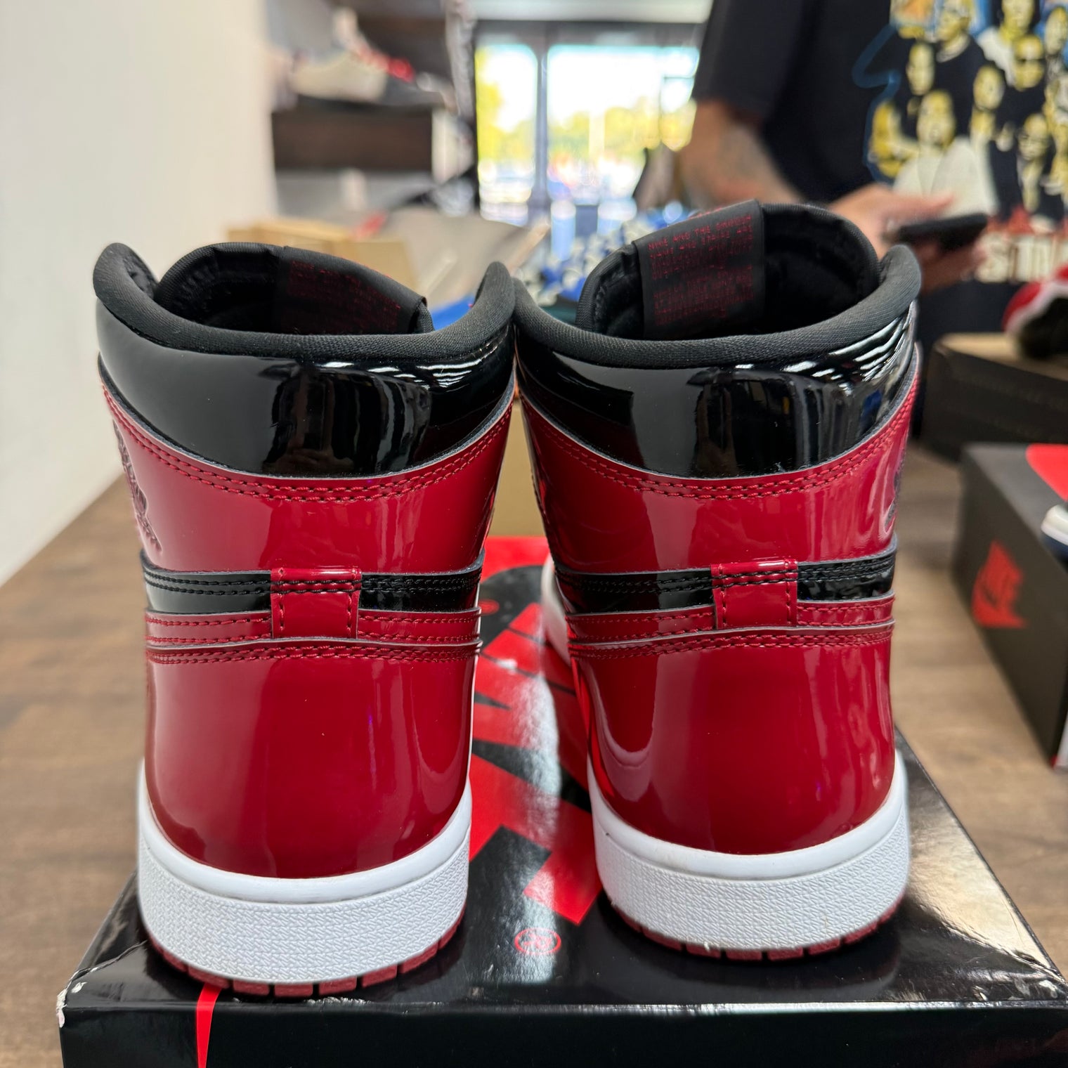 Air Jordan 1 High Patent Bred (Used)