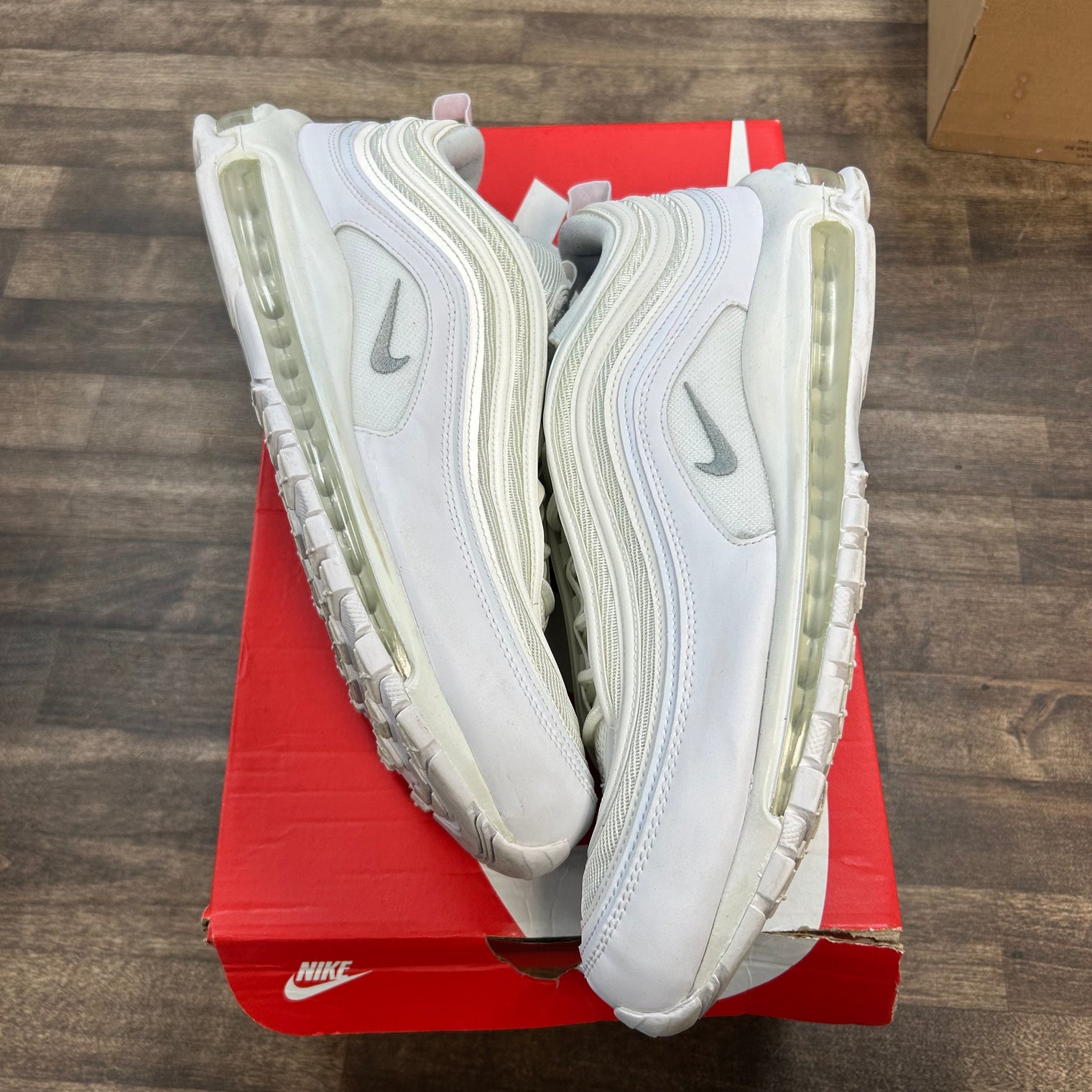 Triple White Wolf Grey Nike Air Max 97 (USED)