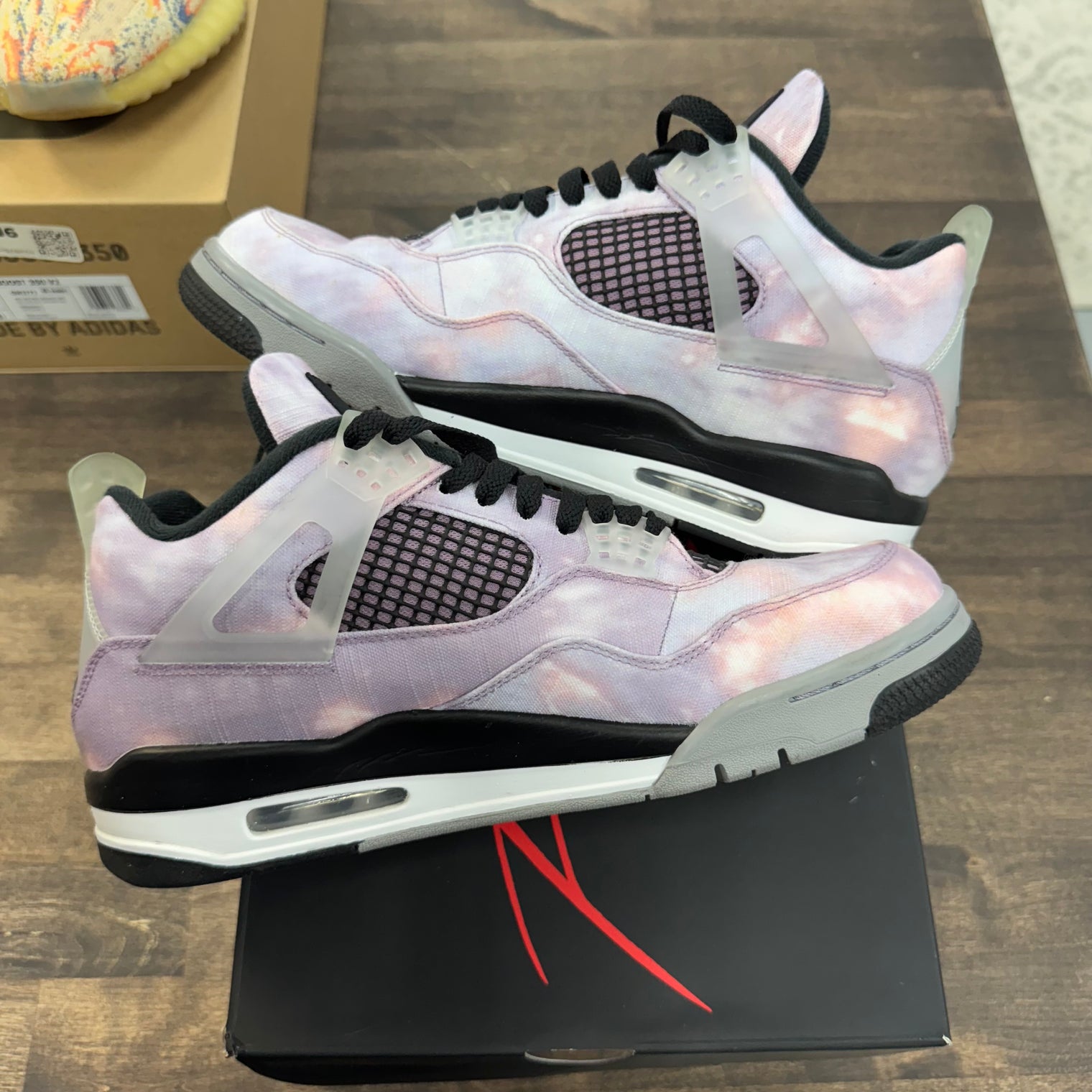 Zen Master Jordan 4 Retro (USED)