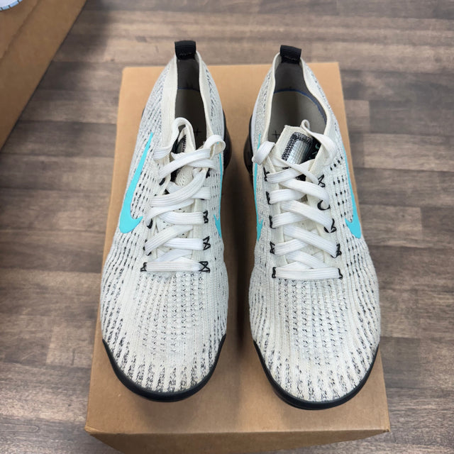 White Black Aurora Air VaporMax Flyknit 3 (USED, No Box)