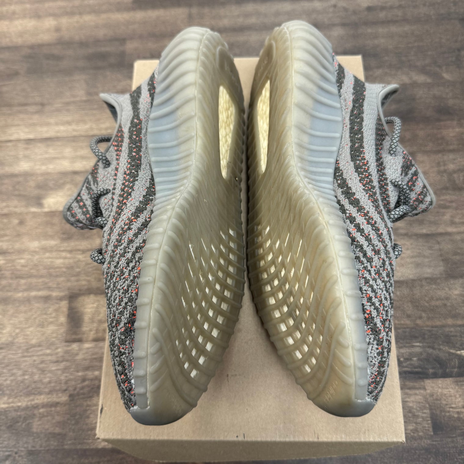 Beluga Reflective Yeezy 350 (USED,No Box)