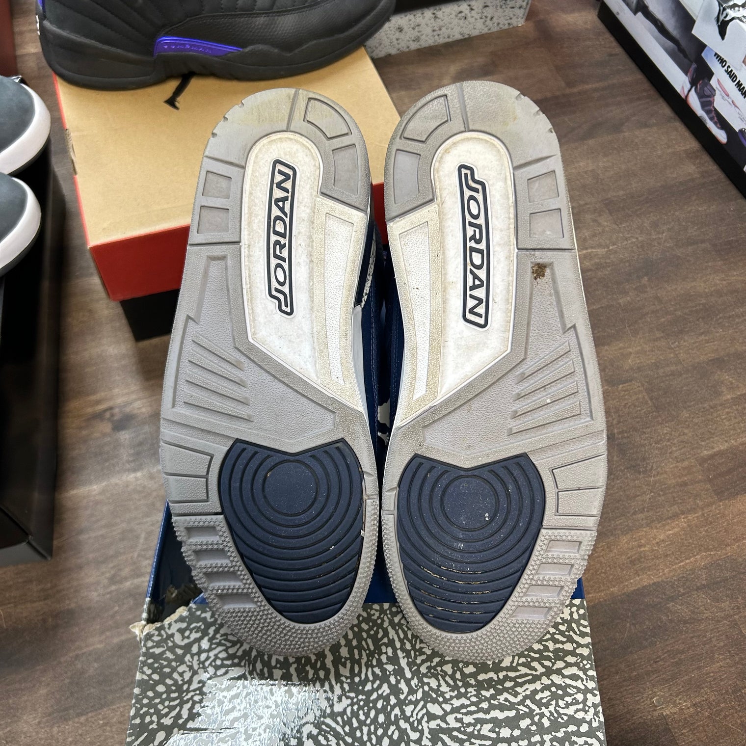 Georgetown Jordan 3 Retro (2021) (USED)