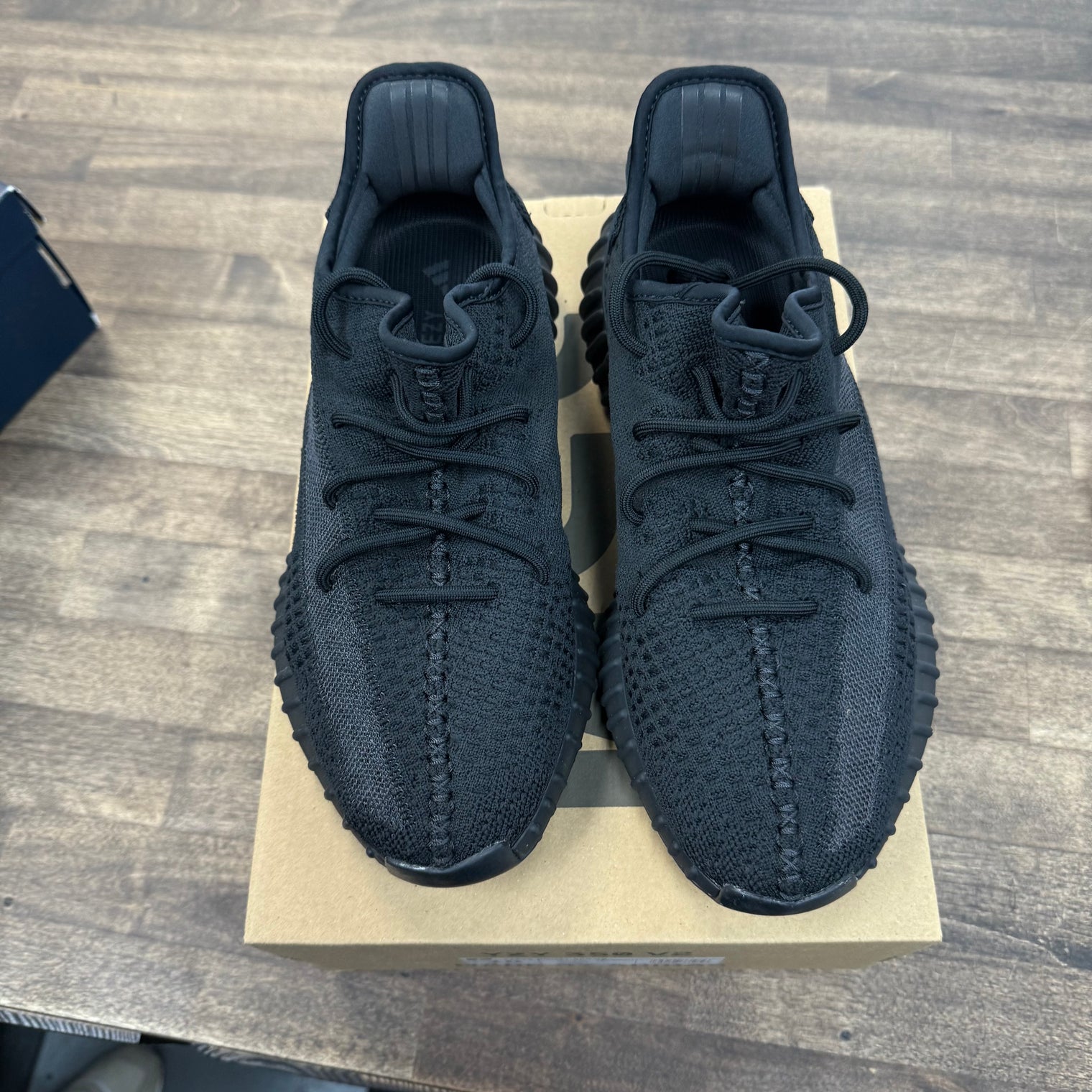 Onyx Yeezy 350 (Lightly Worn)