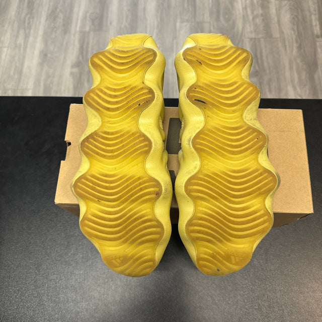 Yeezy 450 Sulfur (USED)