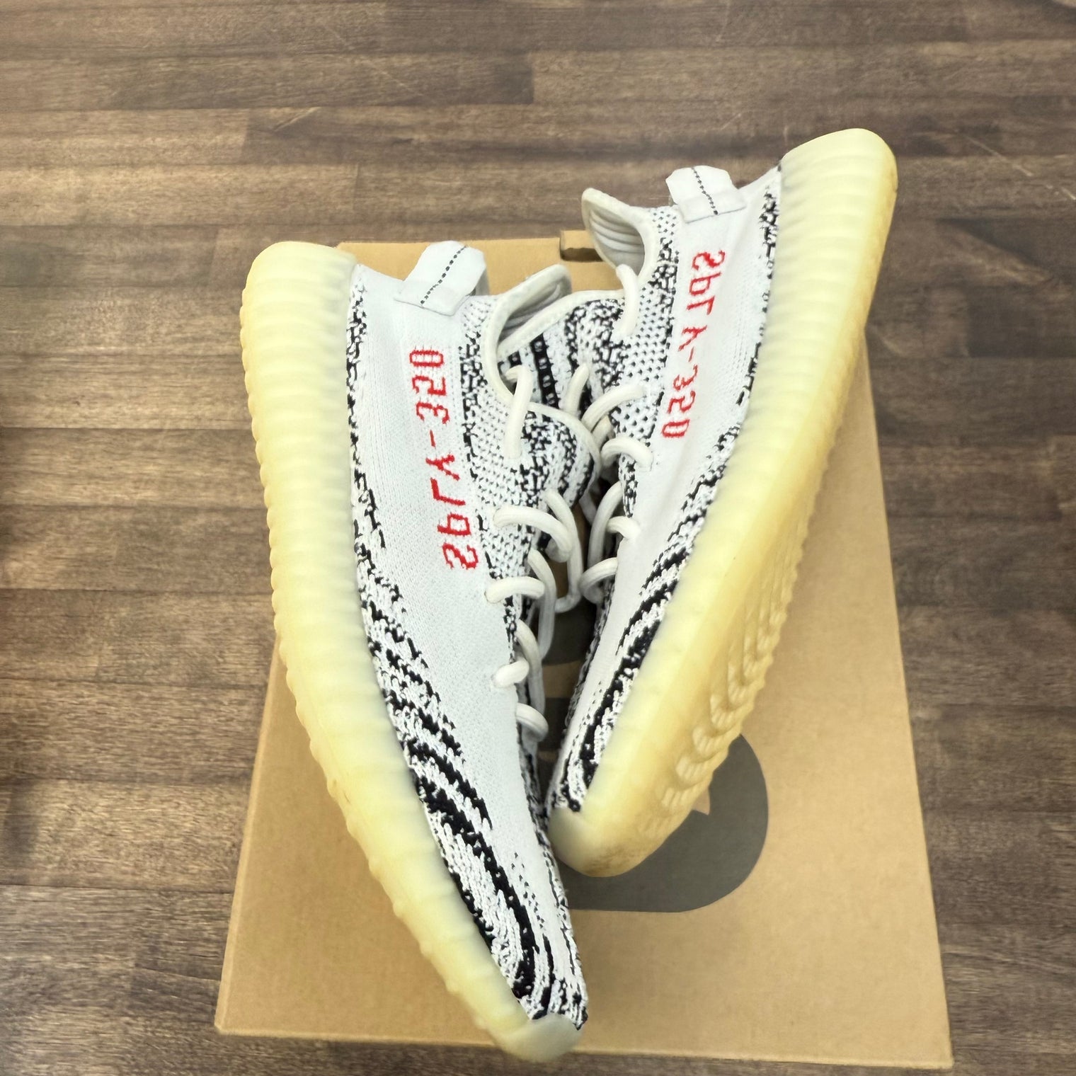 Zebra Yeezy 350 (USED)