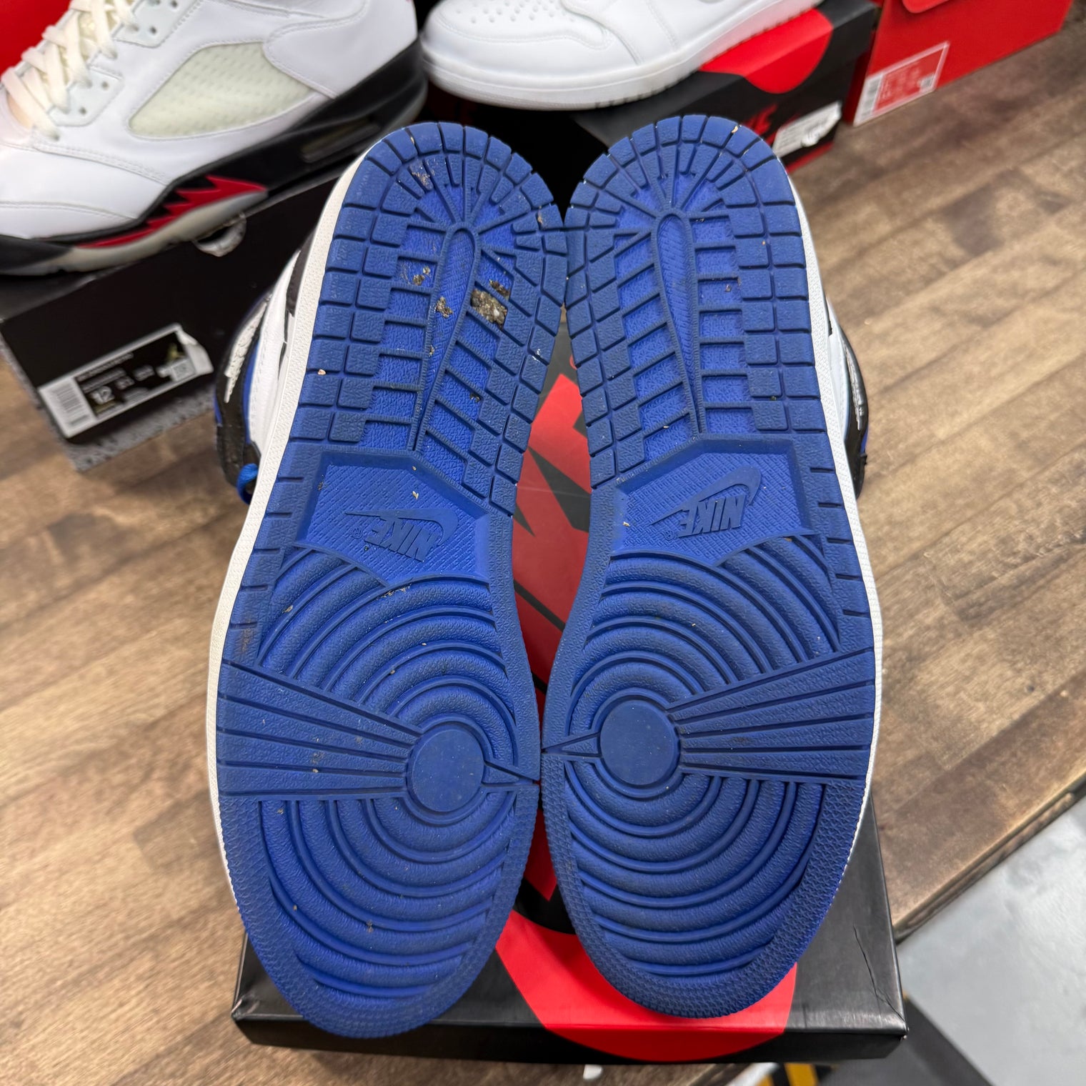 Royal Toe Jordan 1 Retro High (USED)