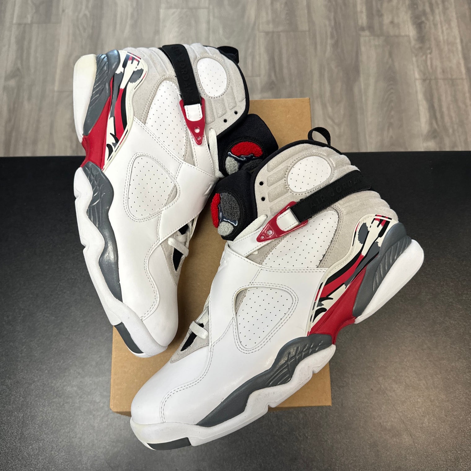 Jordan 8 Bugs Bunny 2013 (No Box)