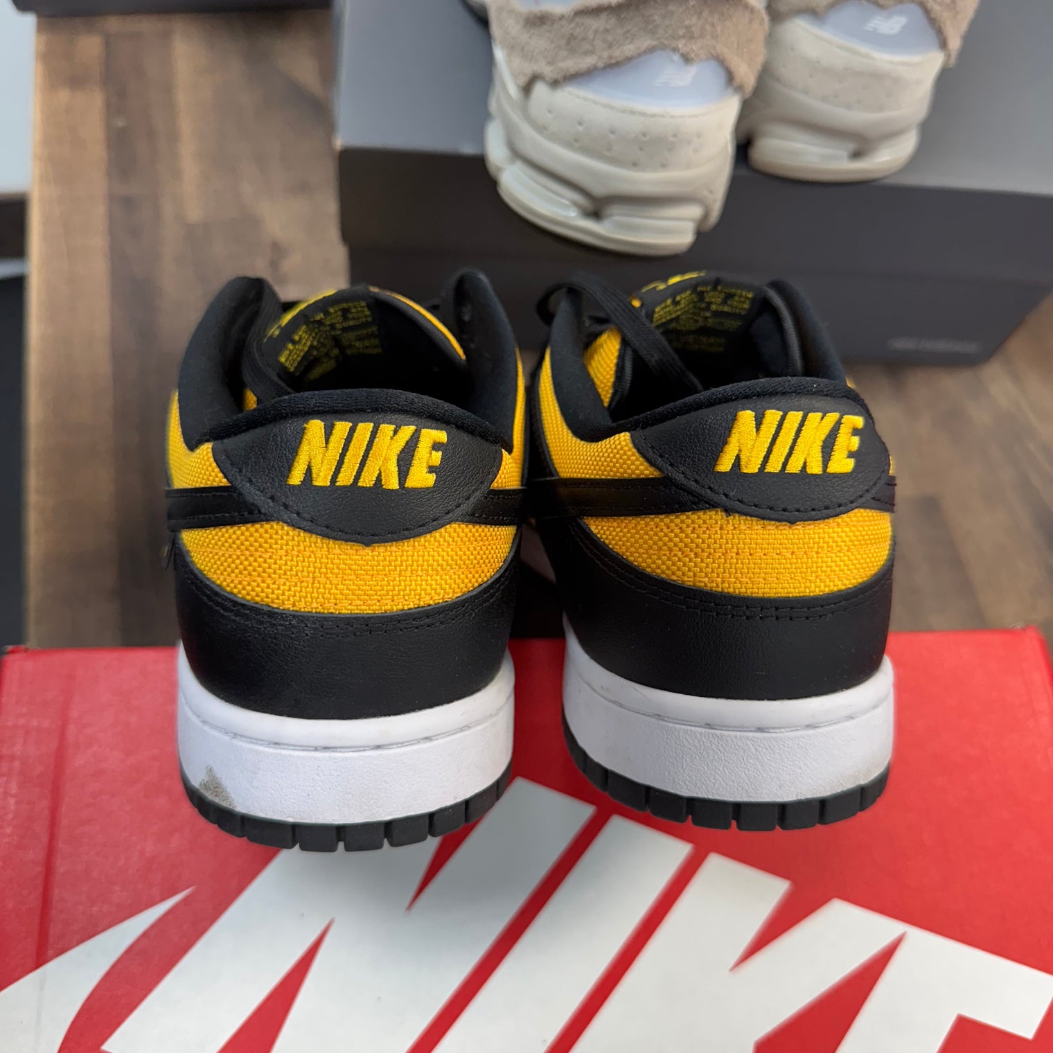 Reverse Goldenrod Dunk Low (2024) (USED)
