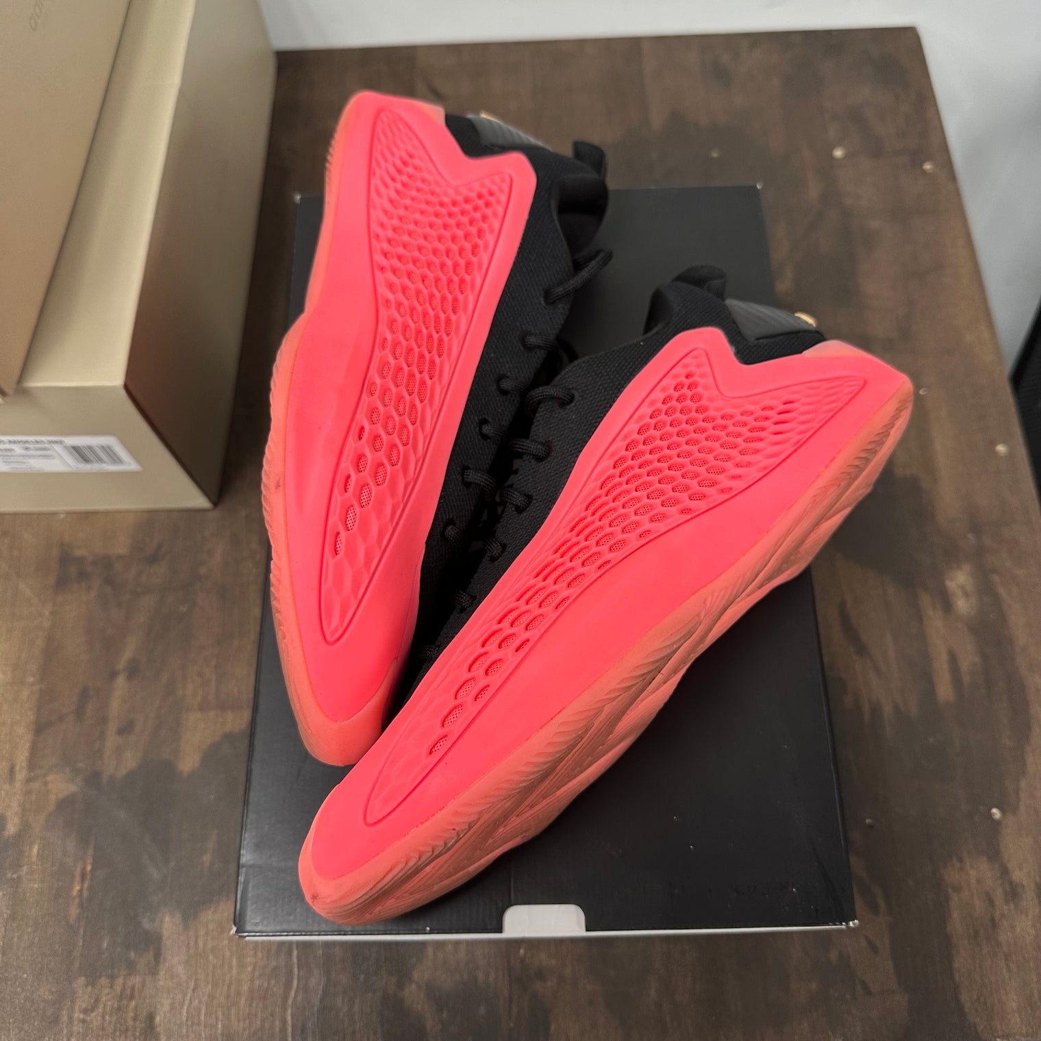 Adidas AE 1 Low Mural (USED)