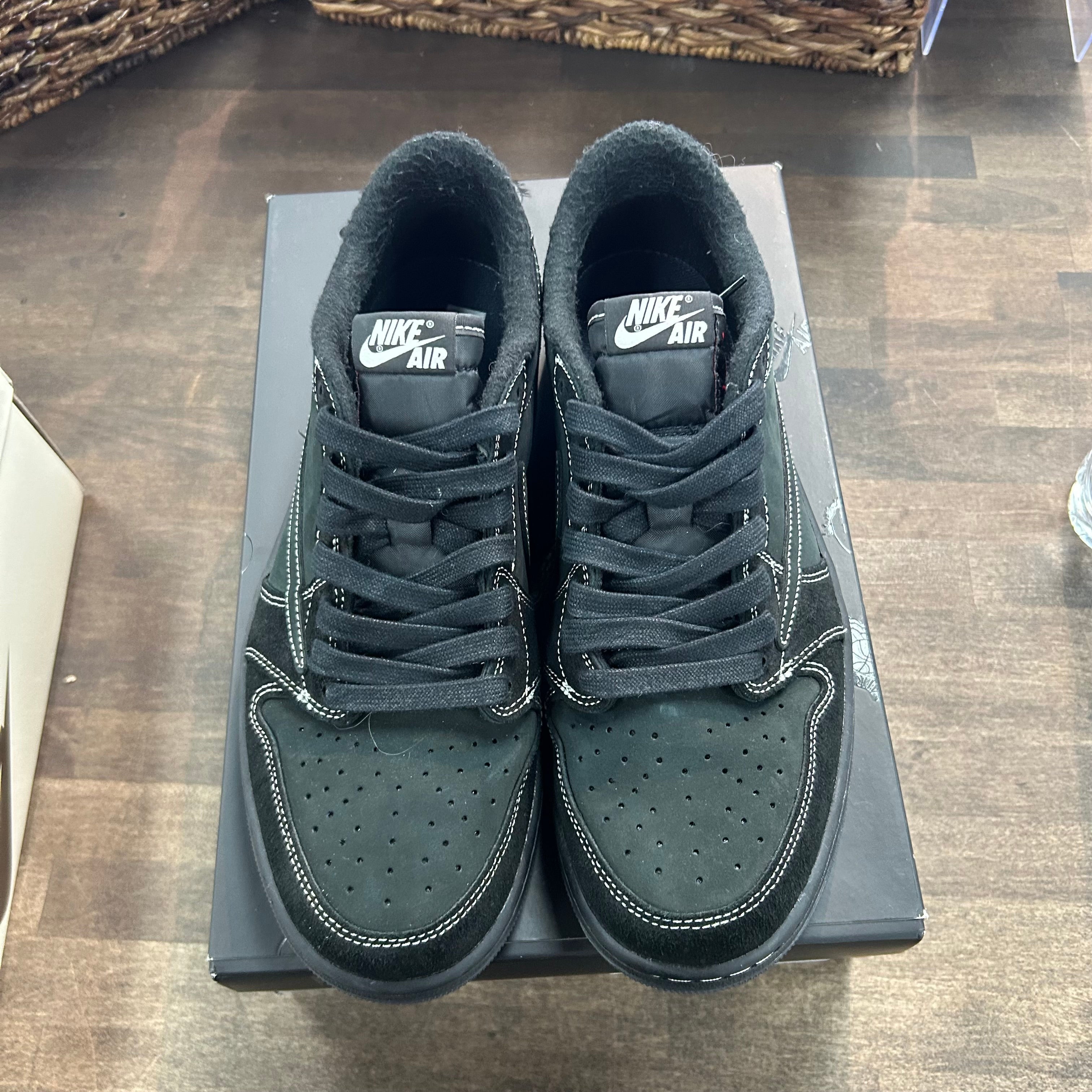 Jordan 1 Retro Low OG SP Travis Scott Black Phantom (US 10.5) (Lightly Worn) Size 10.5 (Pre-Owned) - Image 2
