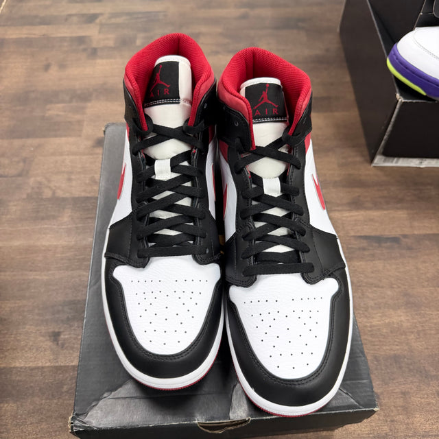Gym Red Black White Jordan 1 Mid (USED)