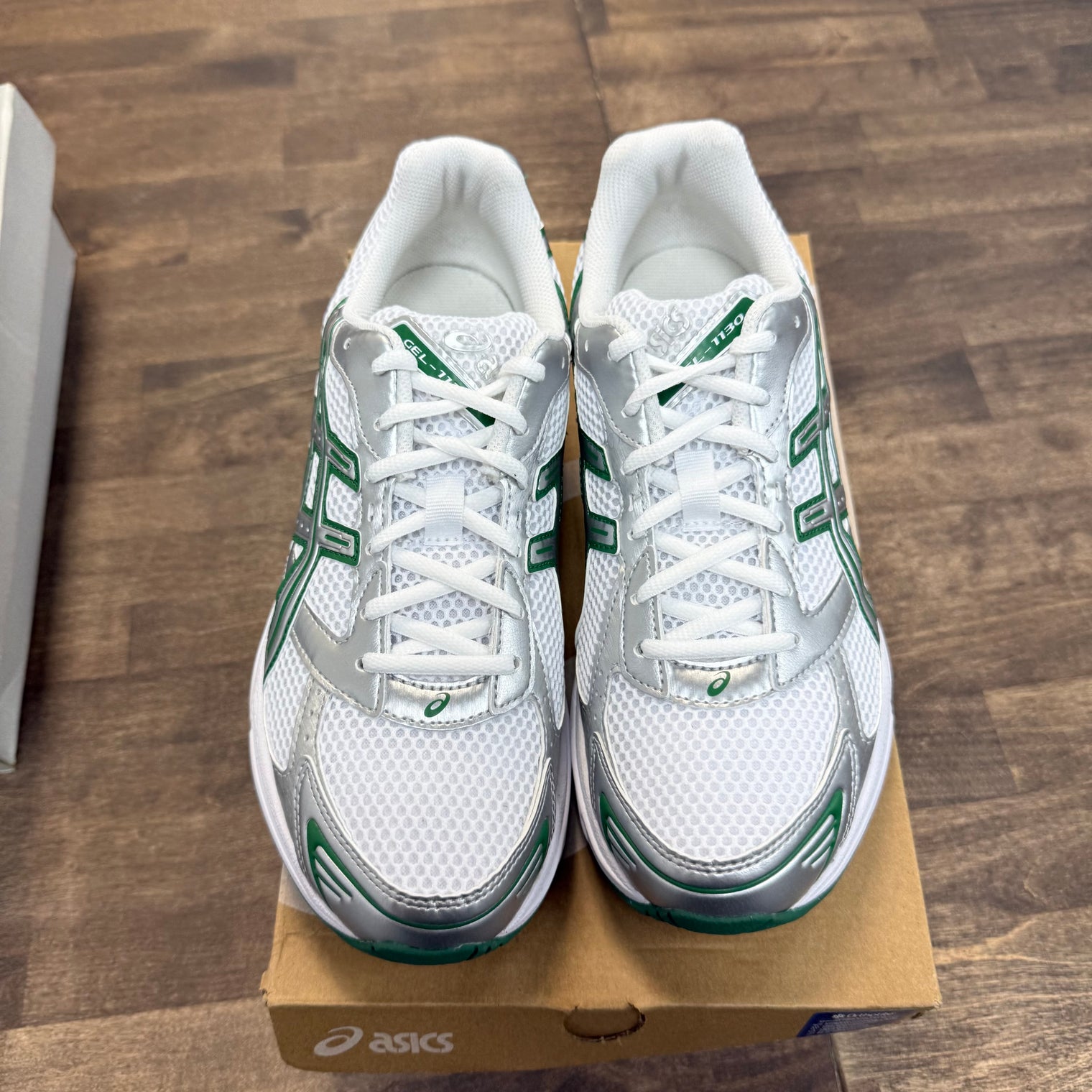 White Silver Green Asics Gel-1130 (USED)
