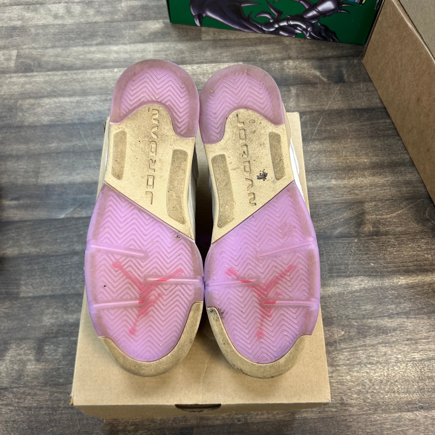 Peanut Butter & Jelly Jordan 5 Retro Low (GS) (USED)