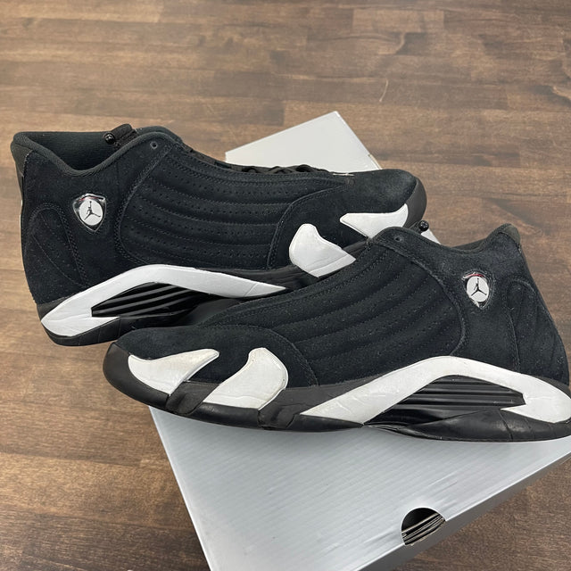 Black White Jordan 14 (USED)