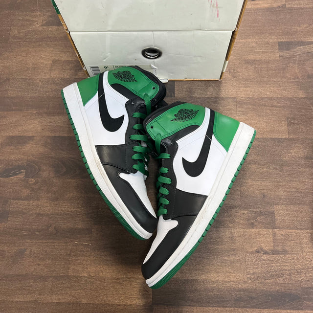 Defining Moments Pack 1 60 Pts Jordan 1 (USED)