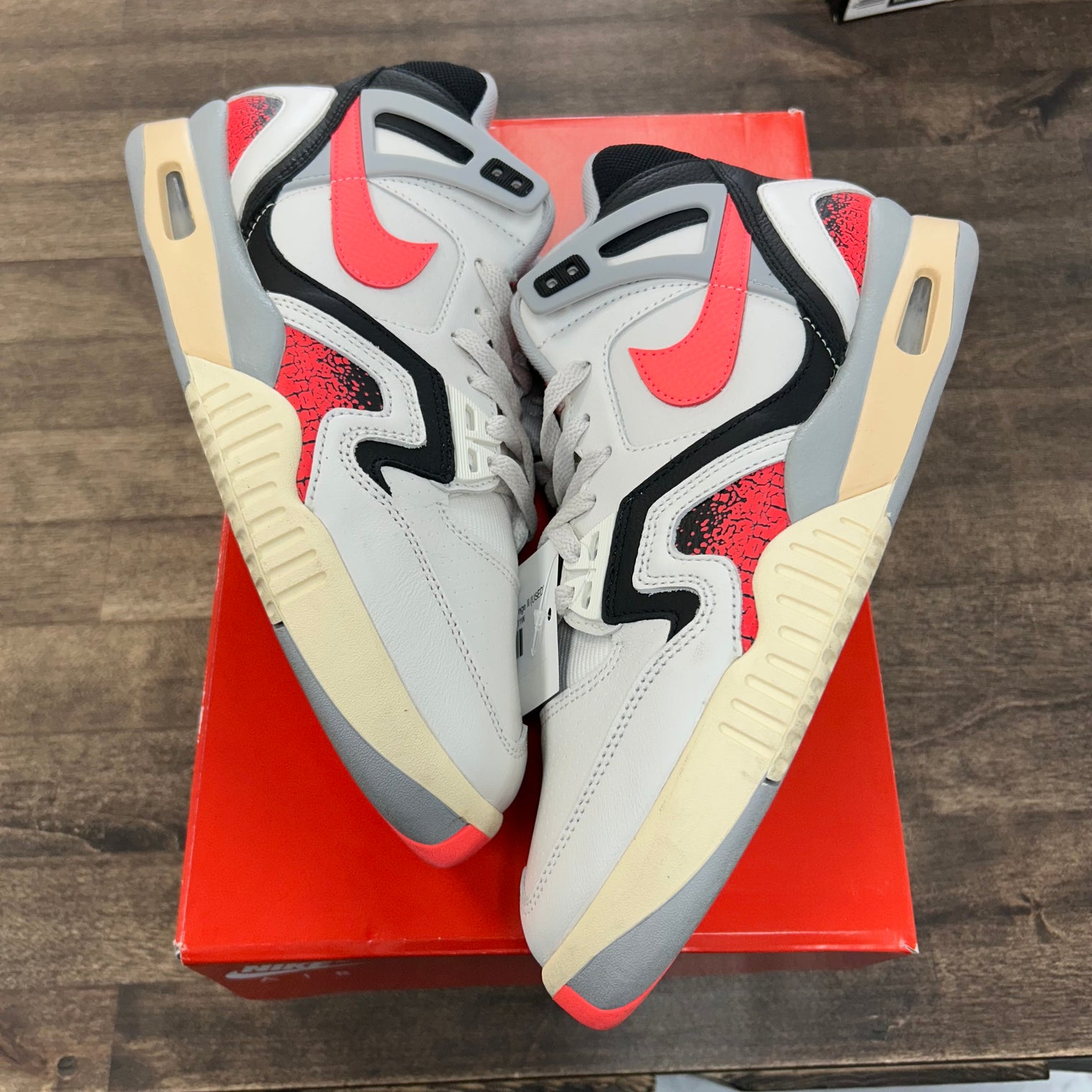 Hot Lava Air Tech Challenge II (USED)