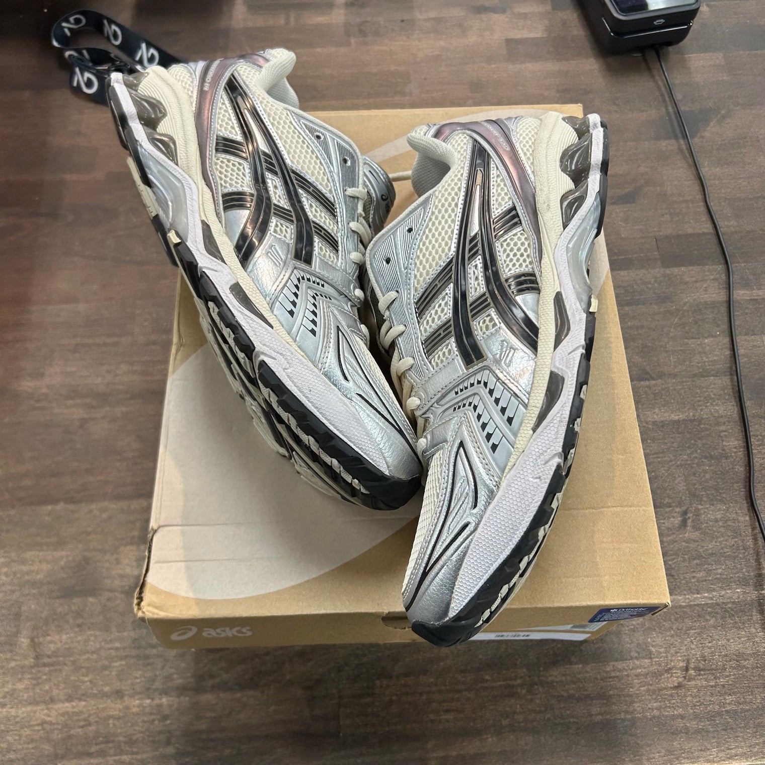 Cream Black Metallic Plum Asics Gel Kayano 14 (USED)