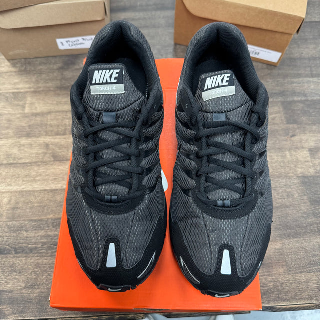Black Silver Air Max Torch 4 (USED)