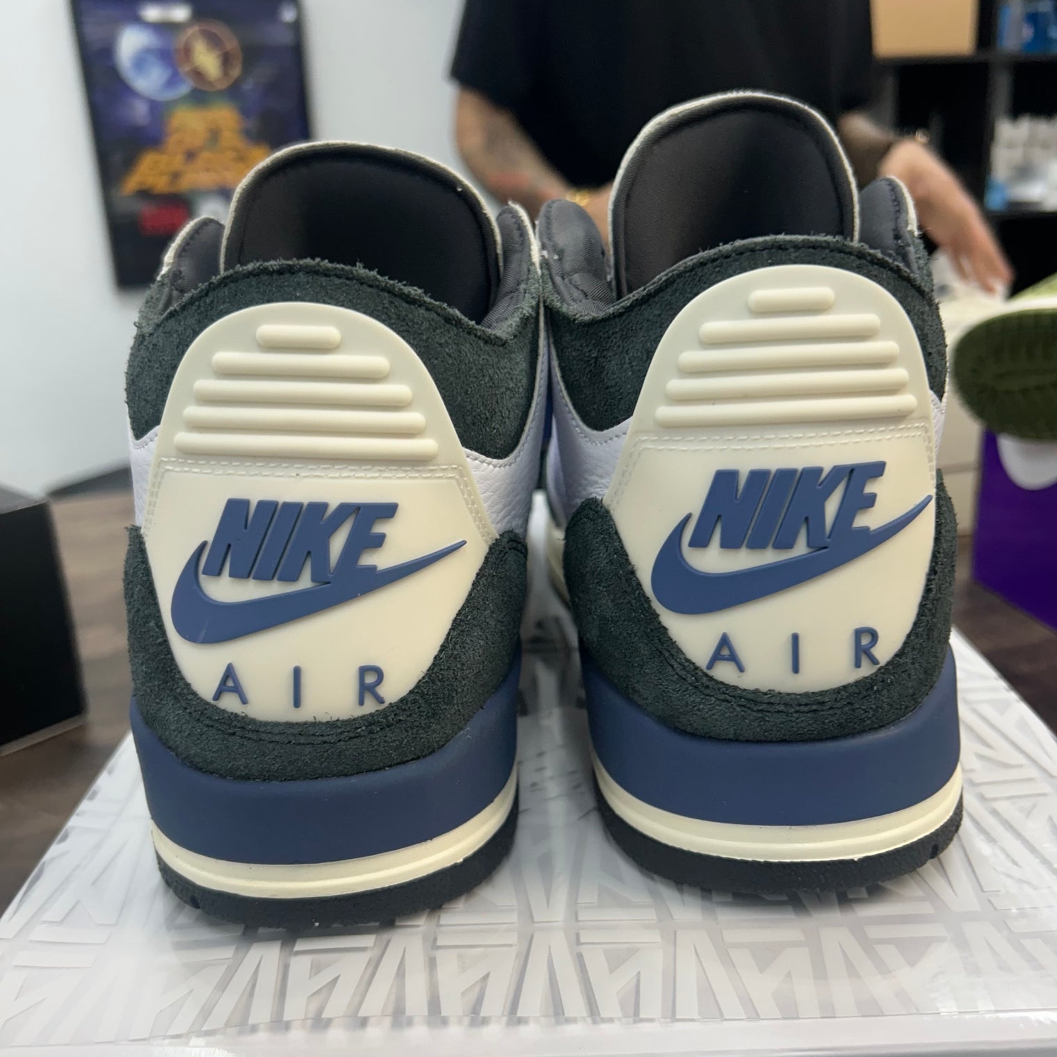 Diffused Blue Jordan 3 Retro (USED)