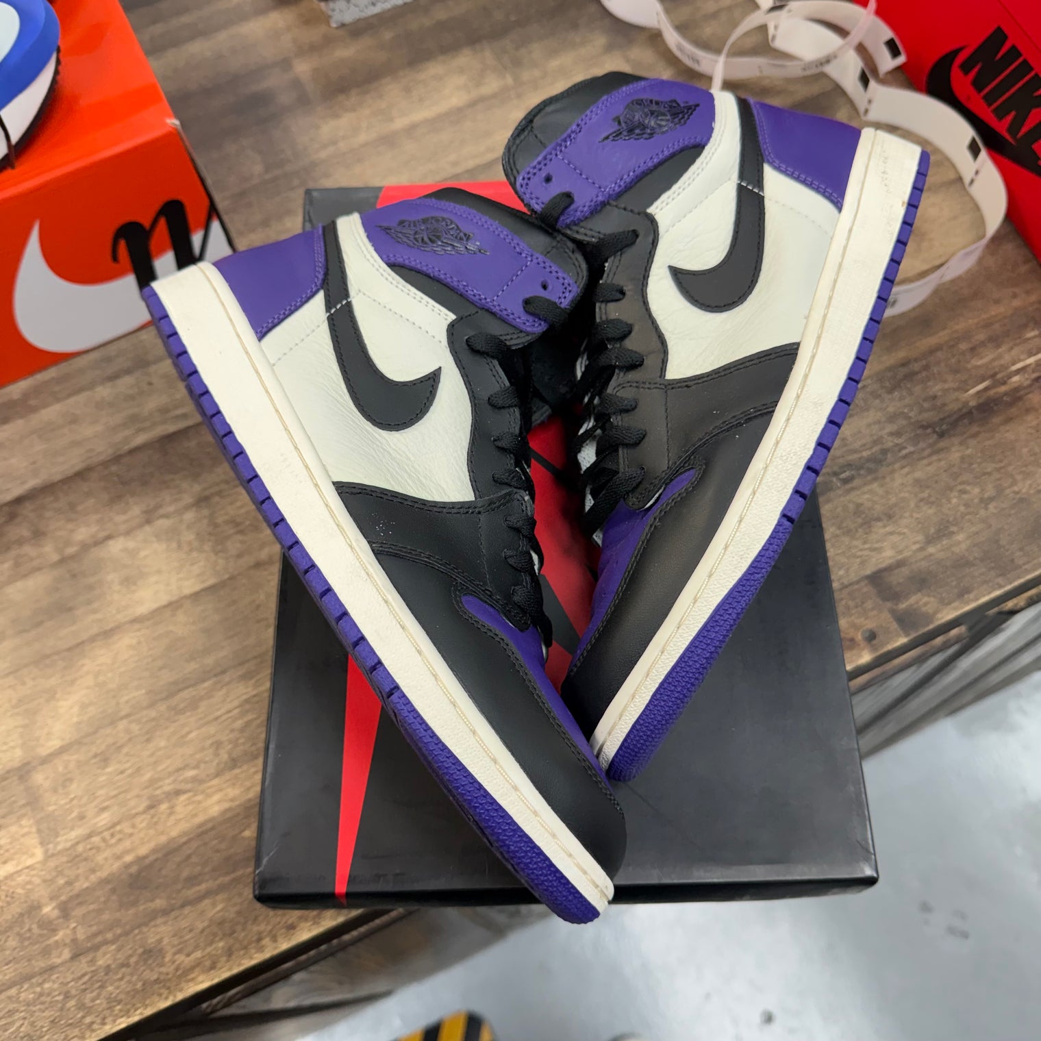 Court Purple Jordan 1 High Retro (USED)